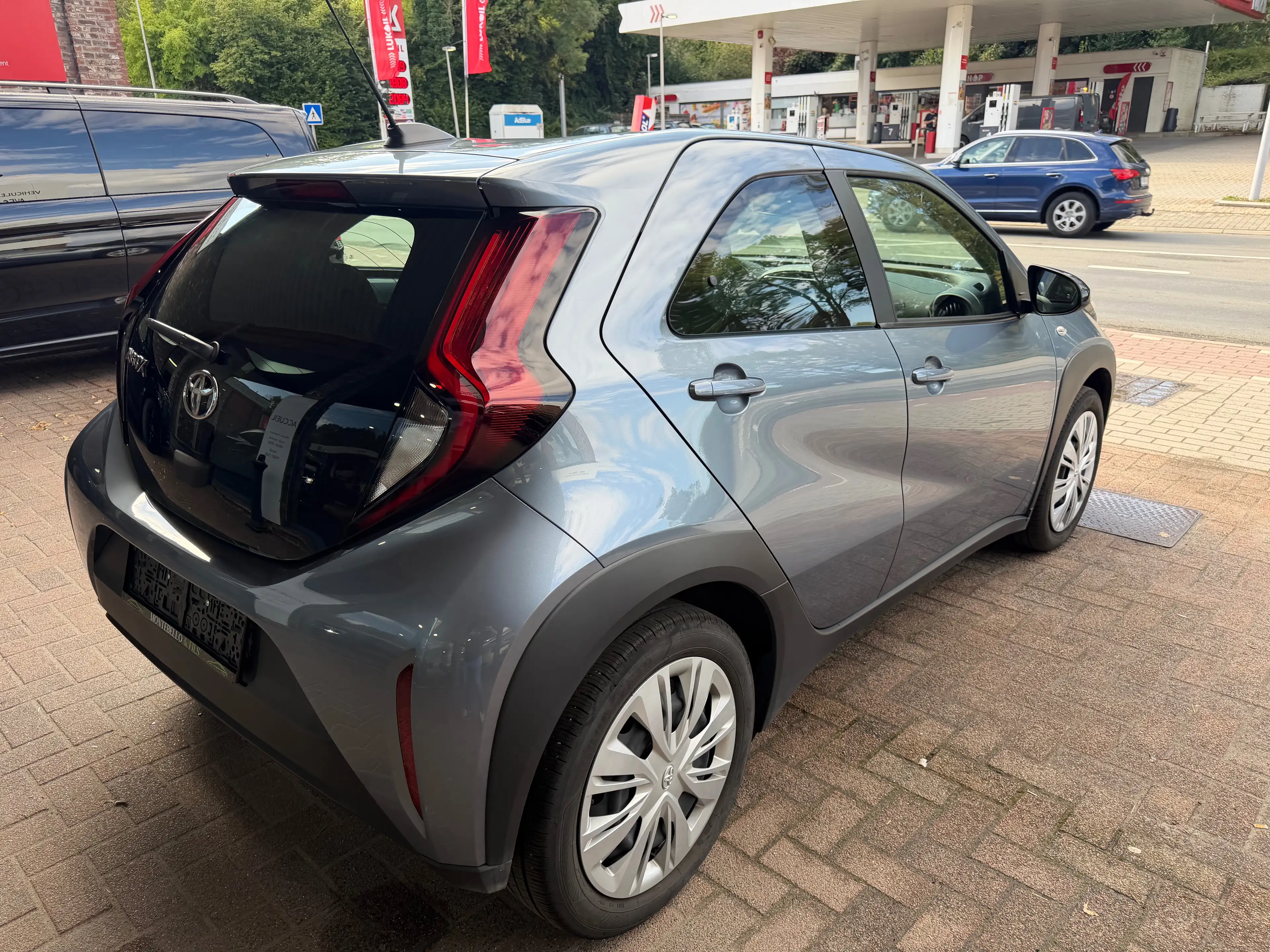 Toyota Aygo X X PLAY **GSM 0475323828**10 ANS GARANTIE — photo 5