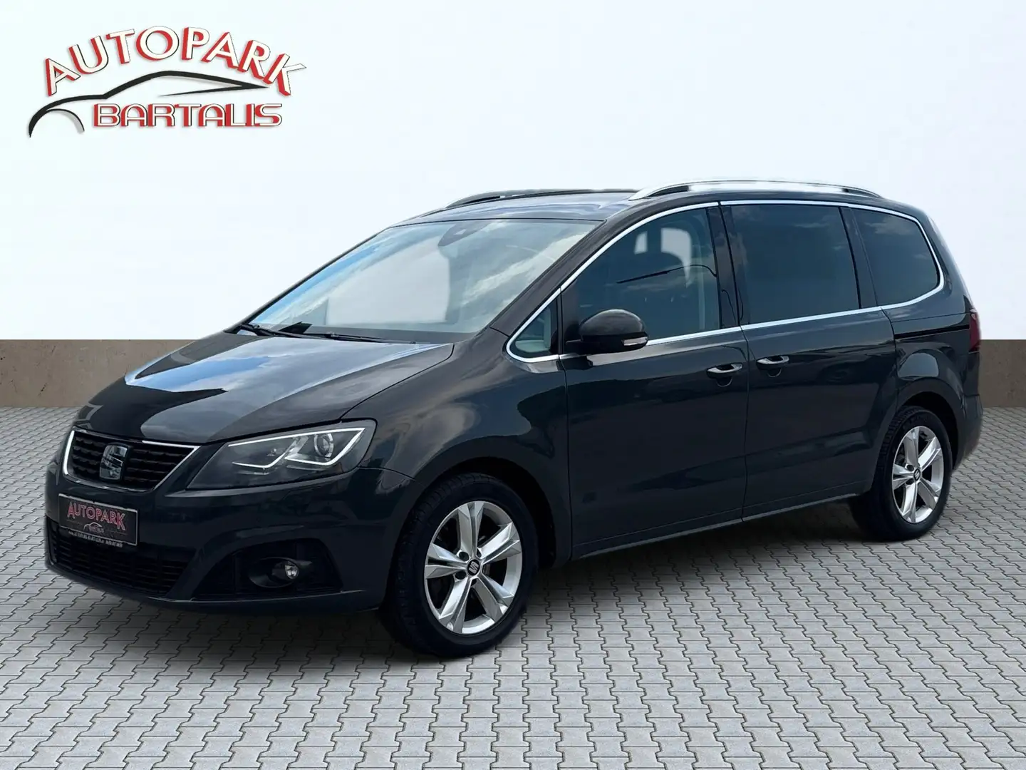 SEAT Alhambra Xcellence**1.BESITZ**NAVI**KAM**7.SITZER**AHK Grau - 1