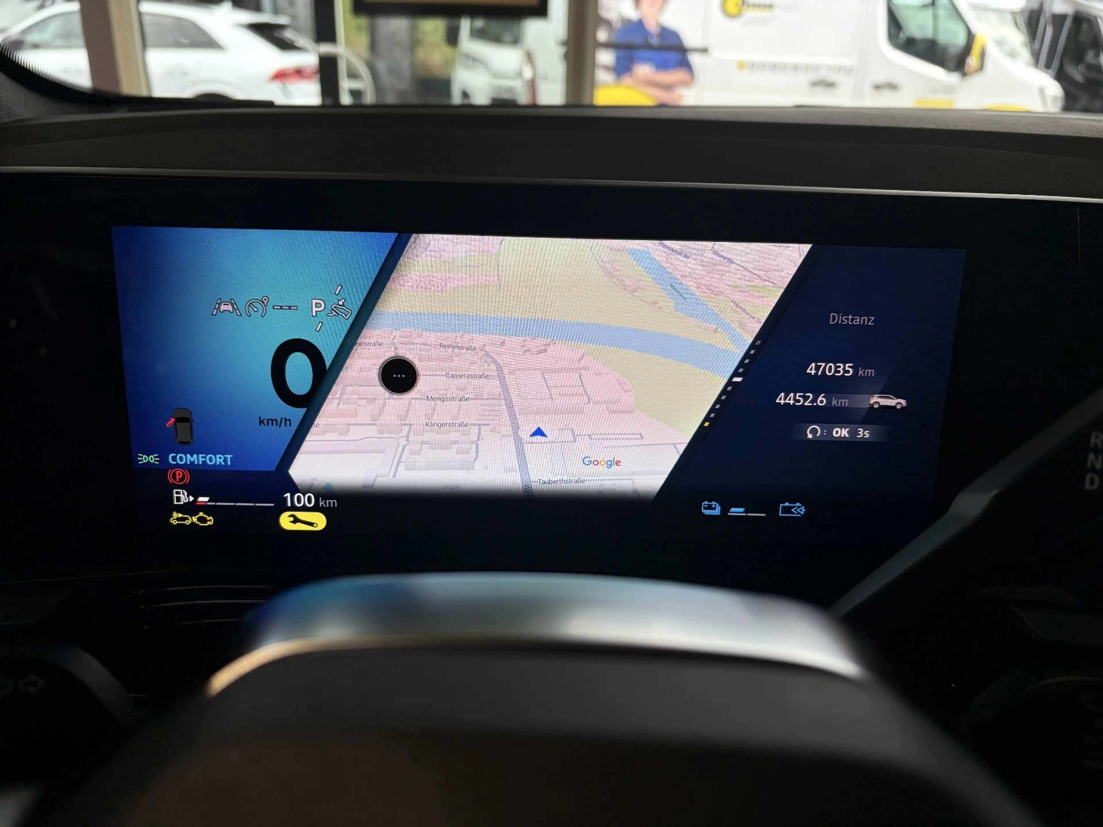 Renault Austral Techno Full Hybrid 200 PS — photo 11
