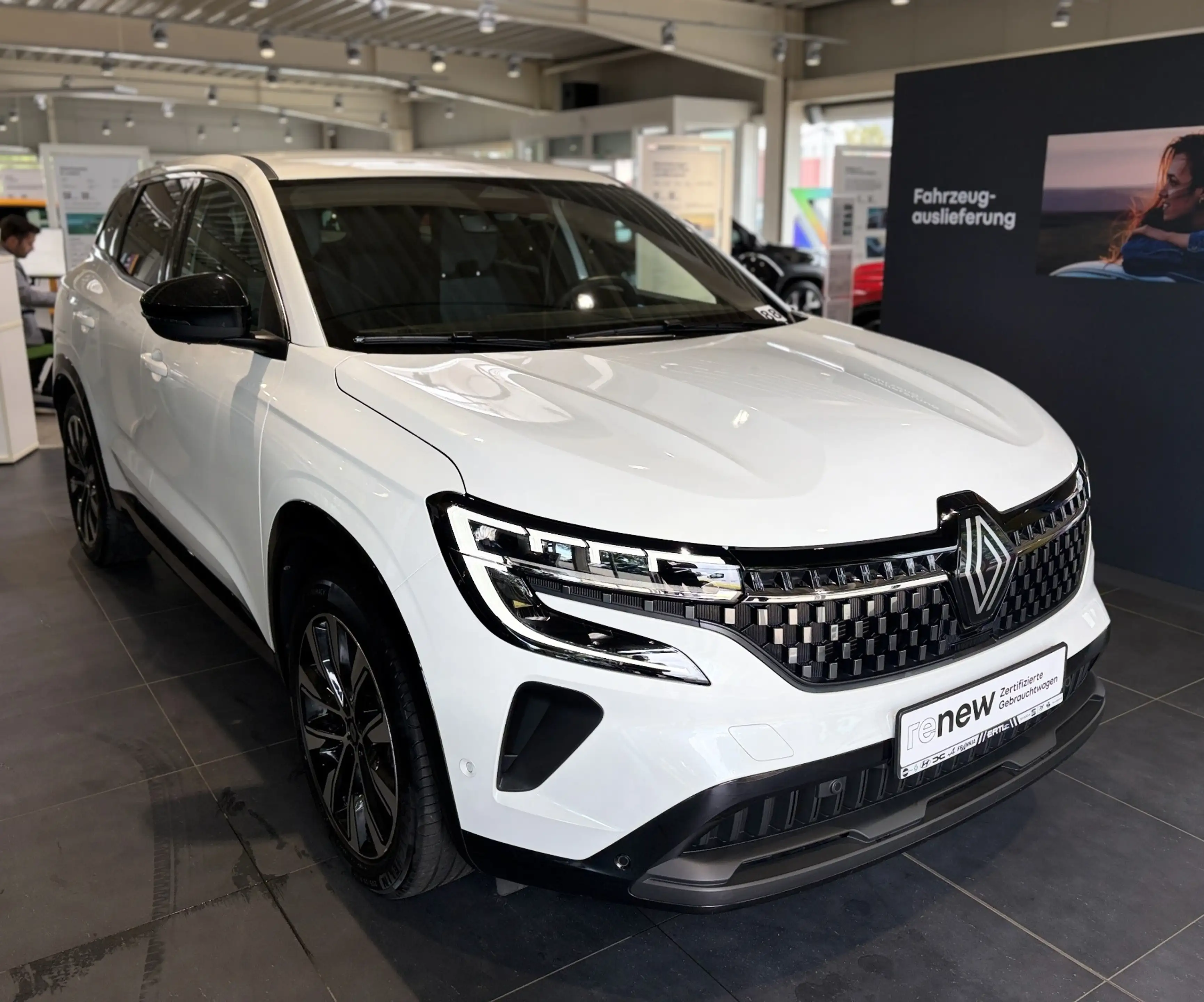 Renault Austral Techno Full Hybrid 200 PS — photo 4