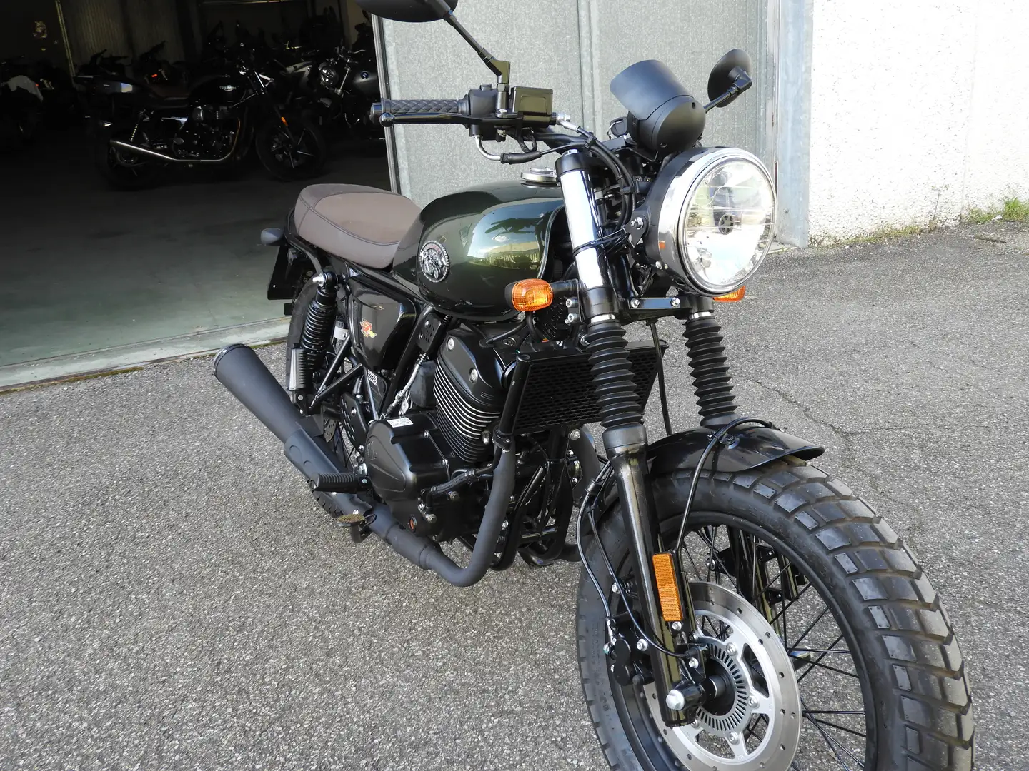 Archive Motorcycle Scrambler 250 YG250 Verde - 1