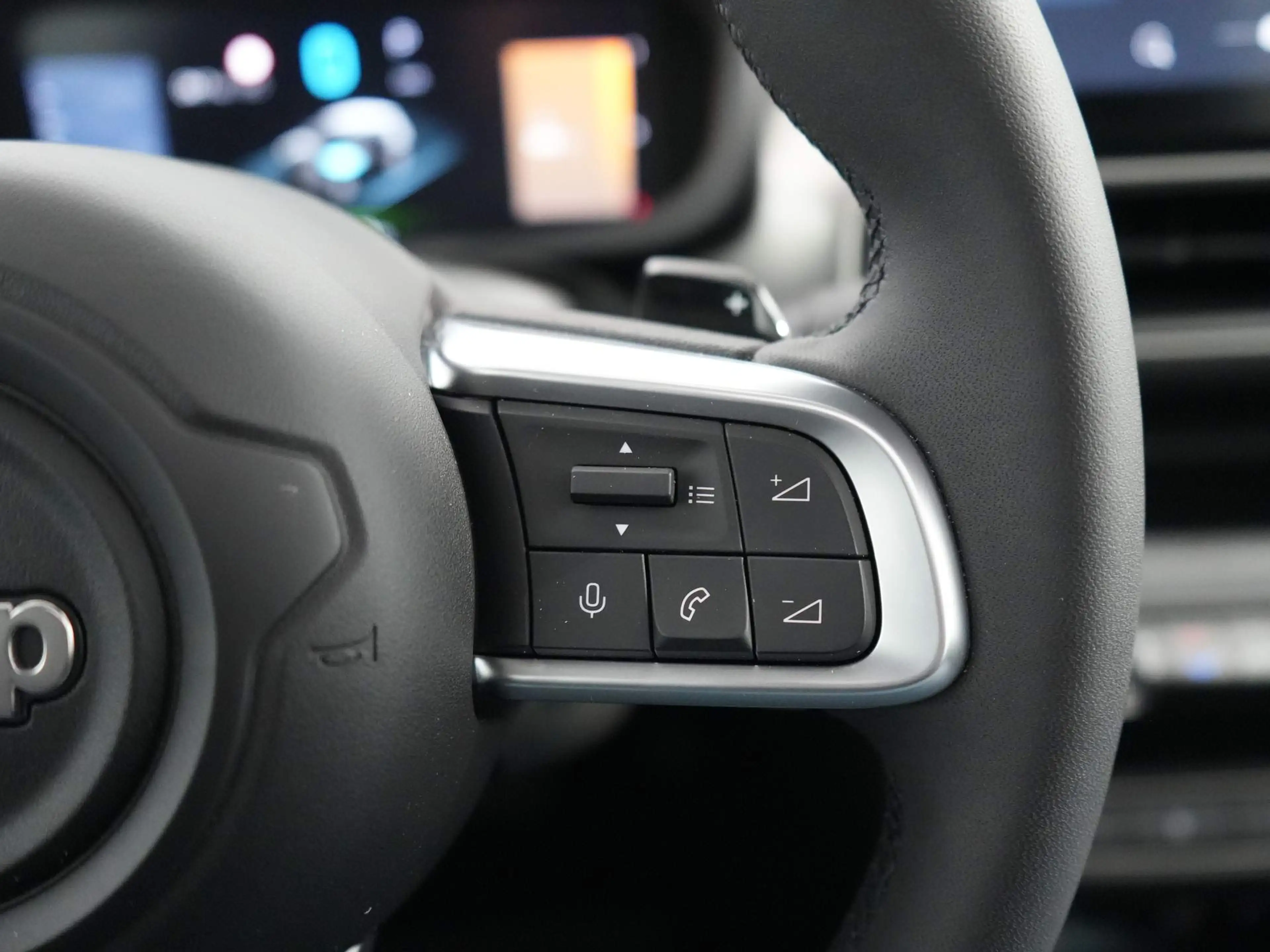 Jeep Avenger 1.2 e-Hybrid Summit | Leder en winterpakket | Adap — photo 24