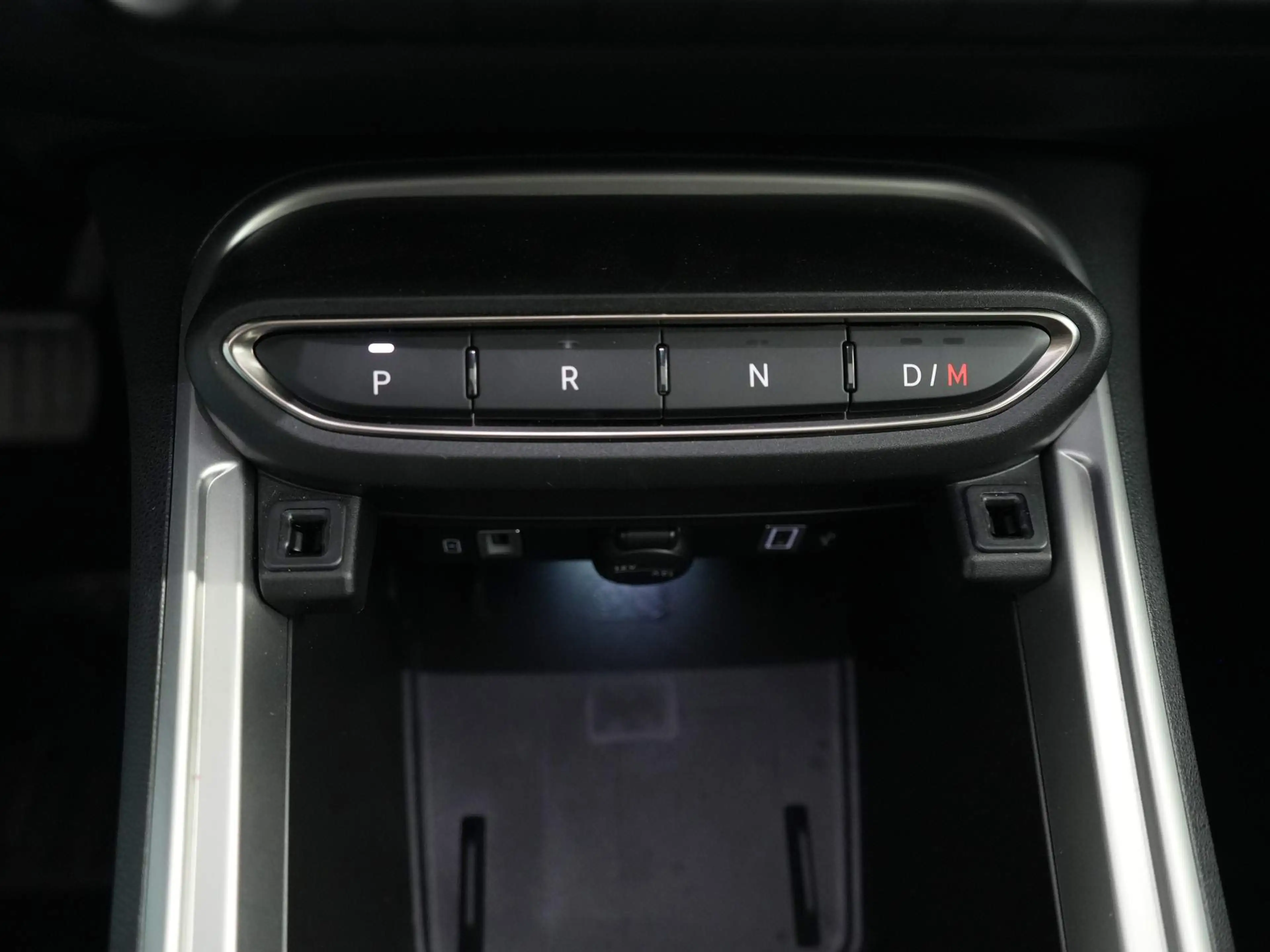 Jeep Avenger 1.2 e-Hybrid Summit | Leder en winterpakket | Adap — photo 27