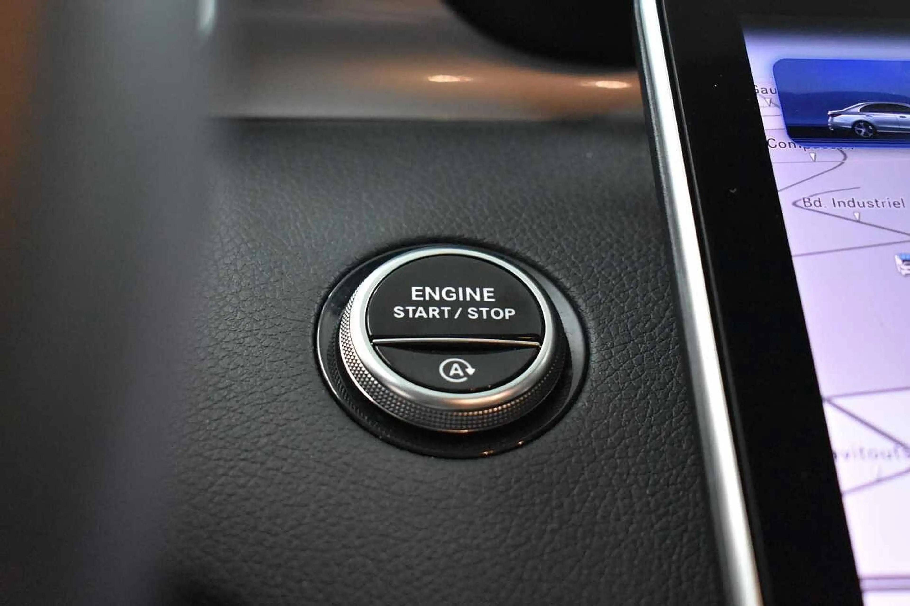 Mercedes-Benz C 180 Limousine Carplay + Verwarmde zetels — photo 15