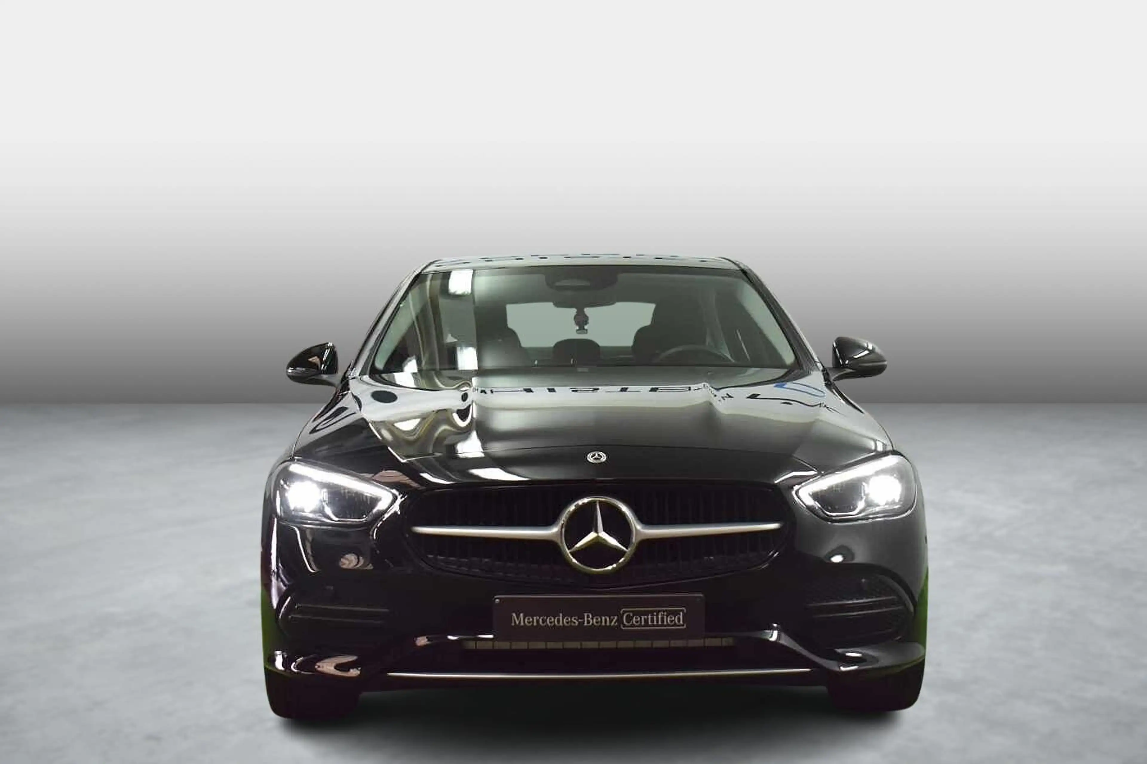Mercedes-Benz C 180 Limousine Carplay + Verwarmde zetels — photo 2
