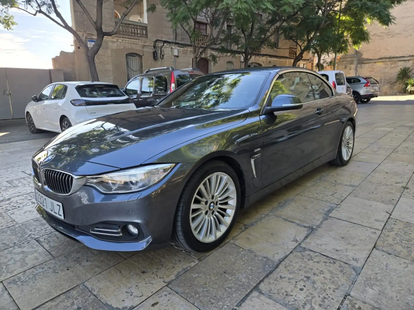 BMW 420 420dA Cabrio Grigio - 1