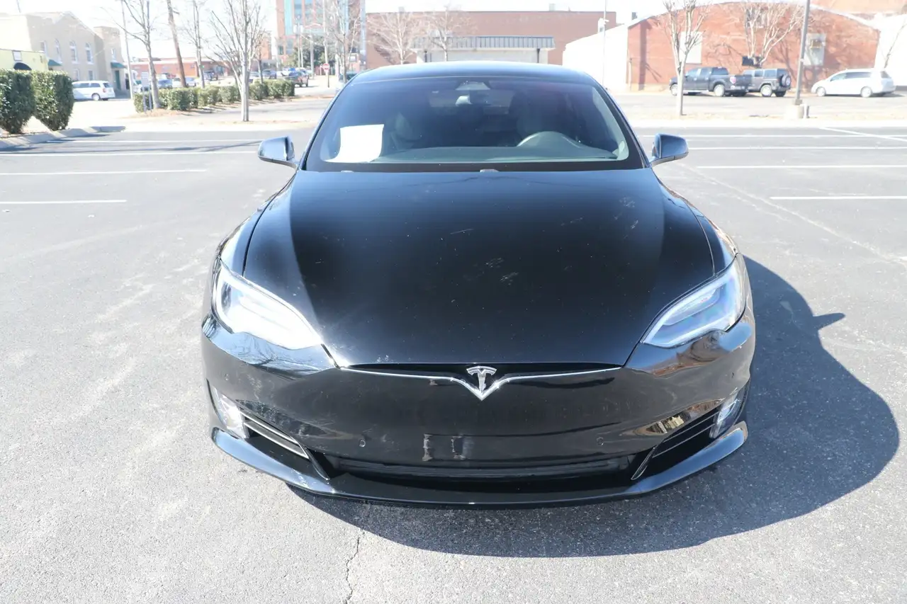Tesla Model S photo Tesla Model S