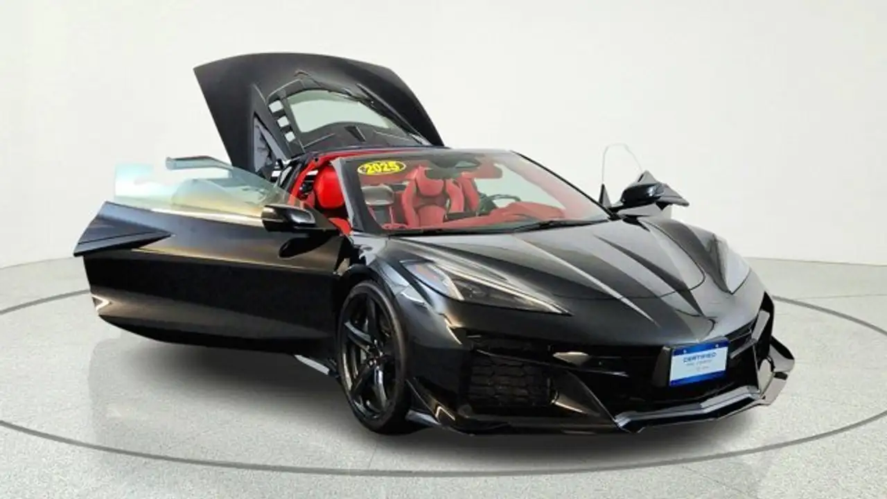 Chevrolet Corvette снимка Chevrolet Corvette