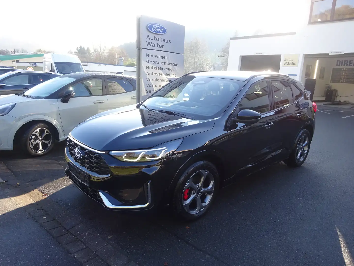 Ford Kuga Hybrid ST-Line X AHK LED Navi Kamera Schwarz - 1