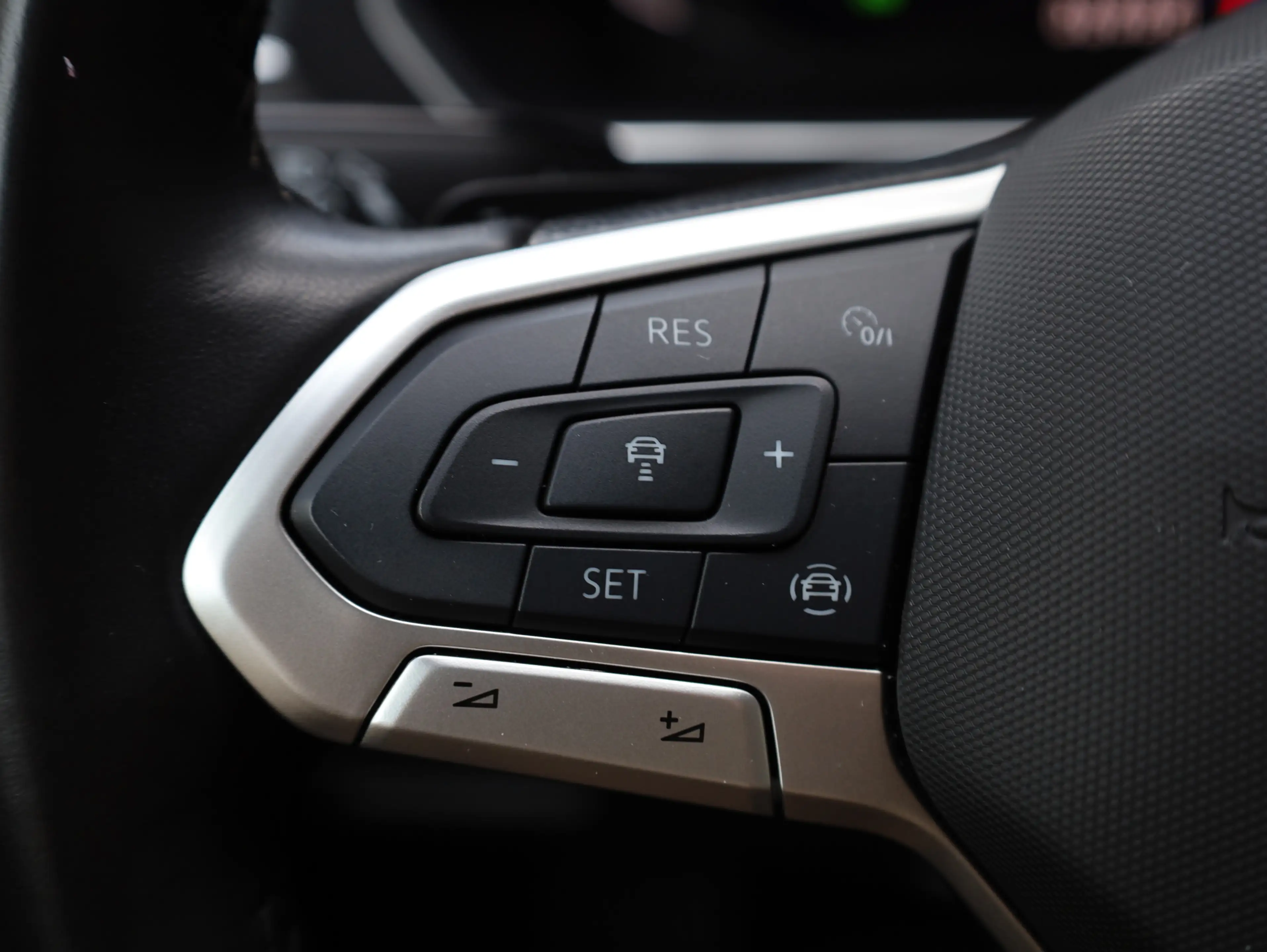Volkswagen Tiguan Allspace Life *Virtual*ACC*AHK* 7 Sitzer* — photo 24