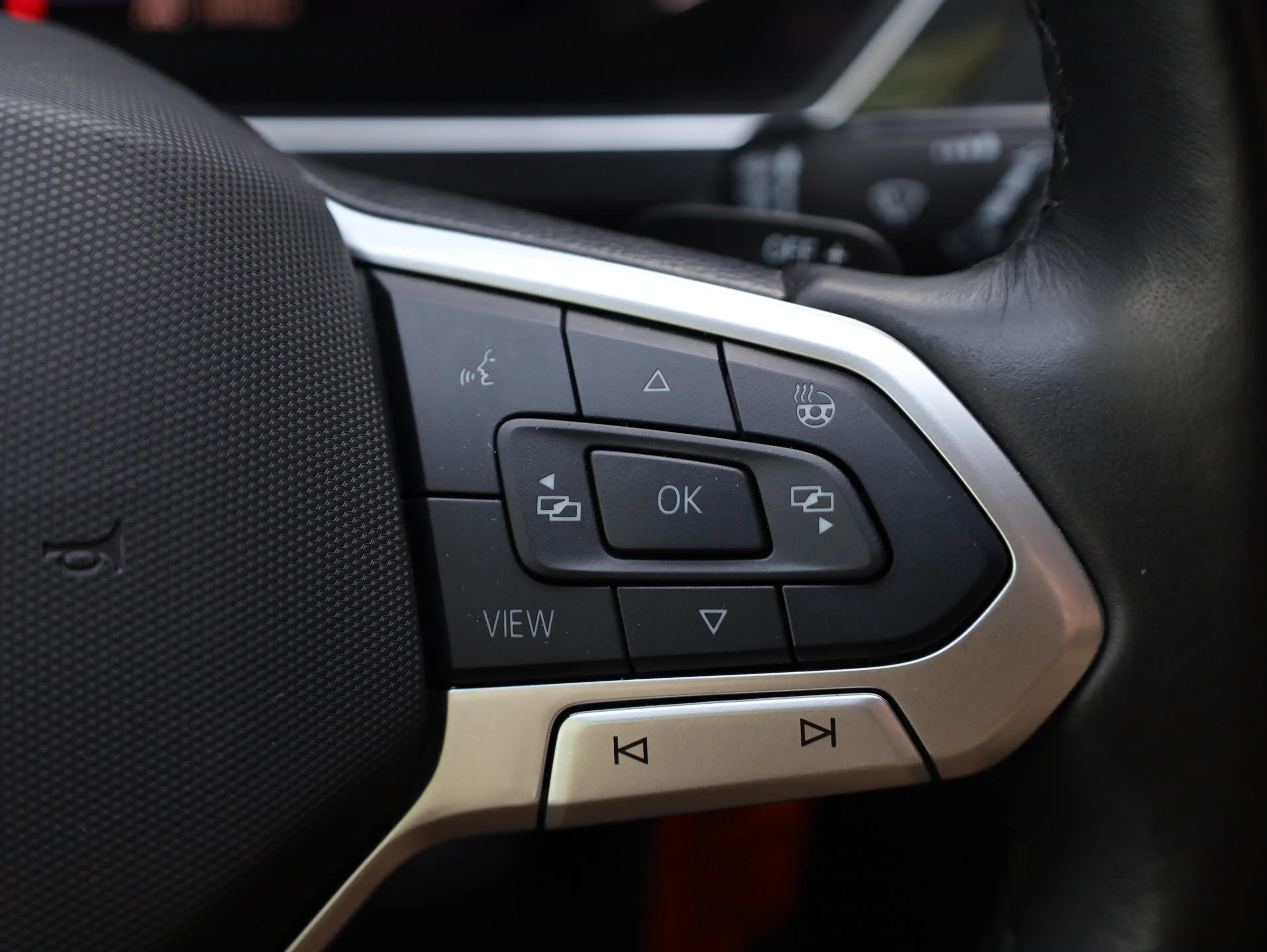 Volkswagen Tiguan Allspace Life *Virtual*ACC*AHK* 7 Sitzer* — photo 25