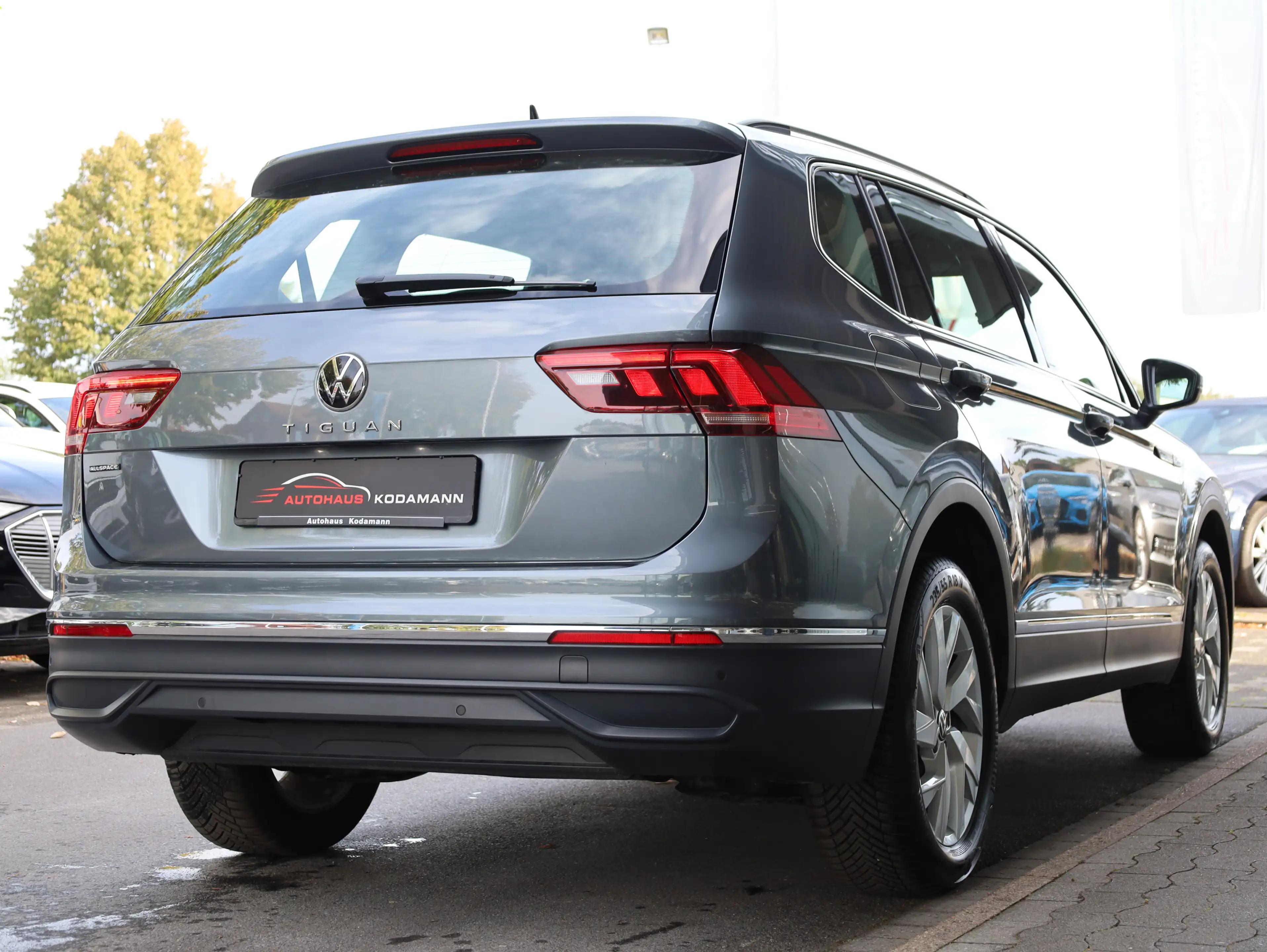 Volkswagen Tiguan Allspace Life *Virtual*ACC*AHK* 7 Sitzer* — photo 11