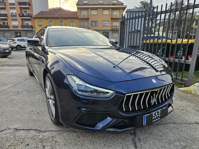 Maserati Ghibli view 2