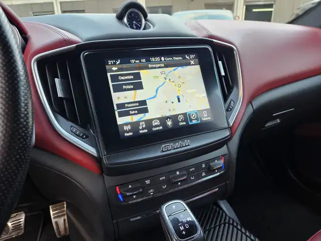 Maserati Ghibli view 15