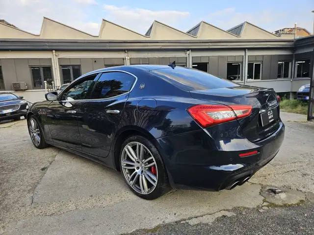 Maserati Ghibli view 6