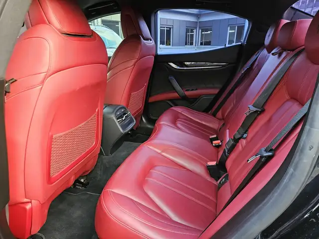 Maserati Ghibli view 9