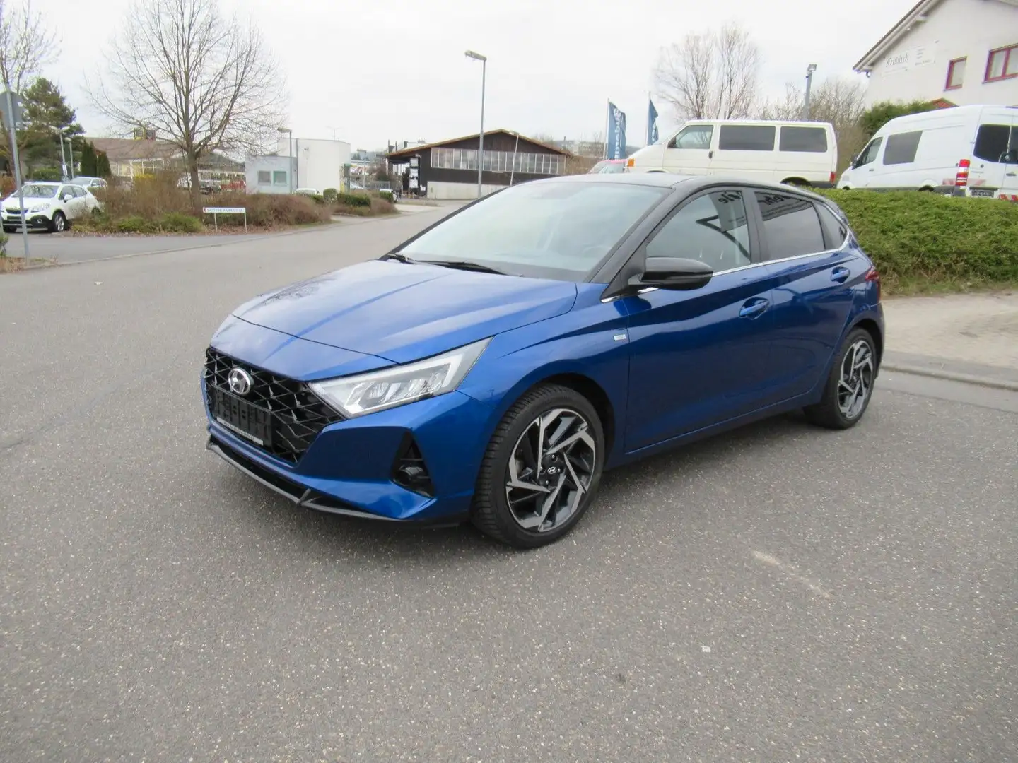 Hyundai i20 Mild-Hybrid 1.0T-GDI DCT Schwarz - 1