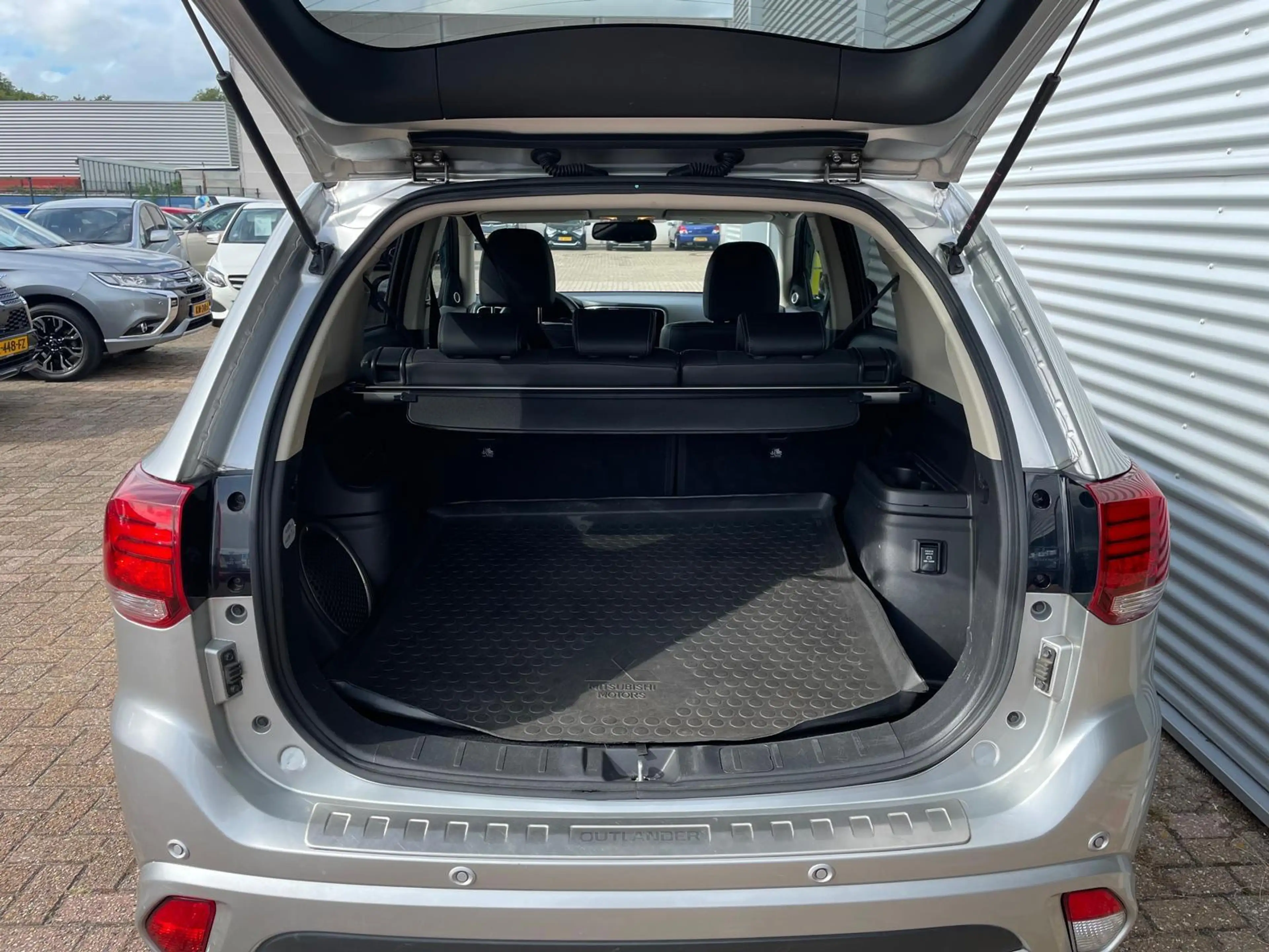 Mitsubishi Outlander 2.0 PHEV Premium Nieuwe Accupakket met 30000km! SO — photo 5