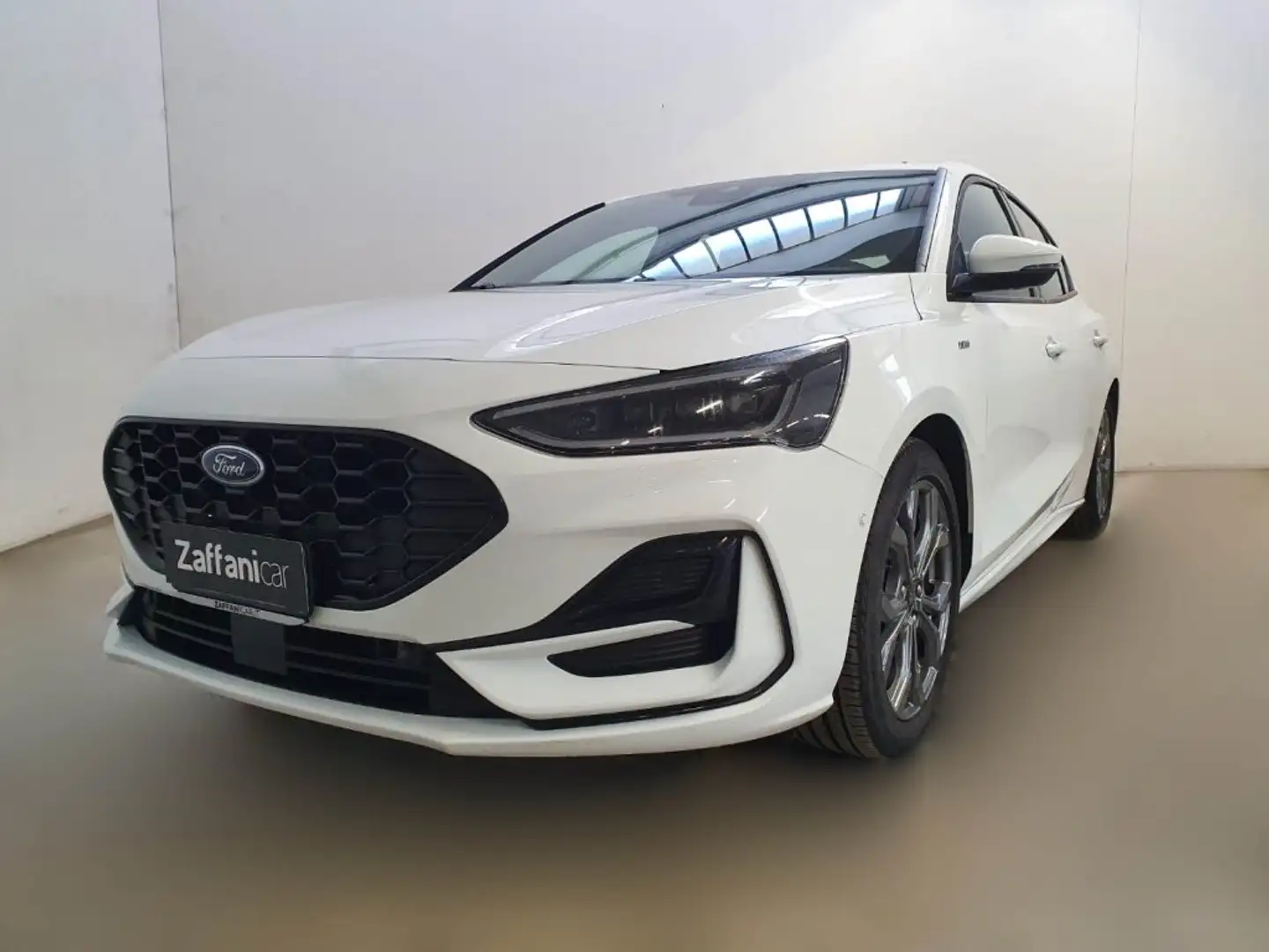Ford Focus 1.0 EcoB. Hybrid 125 CV 5P Powershift ST-Line NEOP Bianco - 2