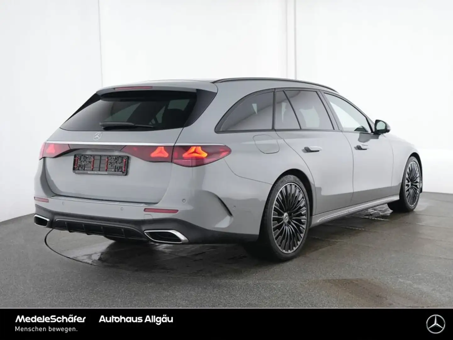 Mercedes-Benz E 450 E 450 T d AMG Night 20" Nappa Supersceen  NP122 Grau - 2