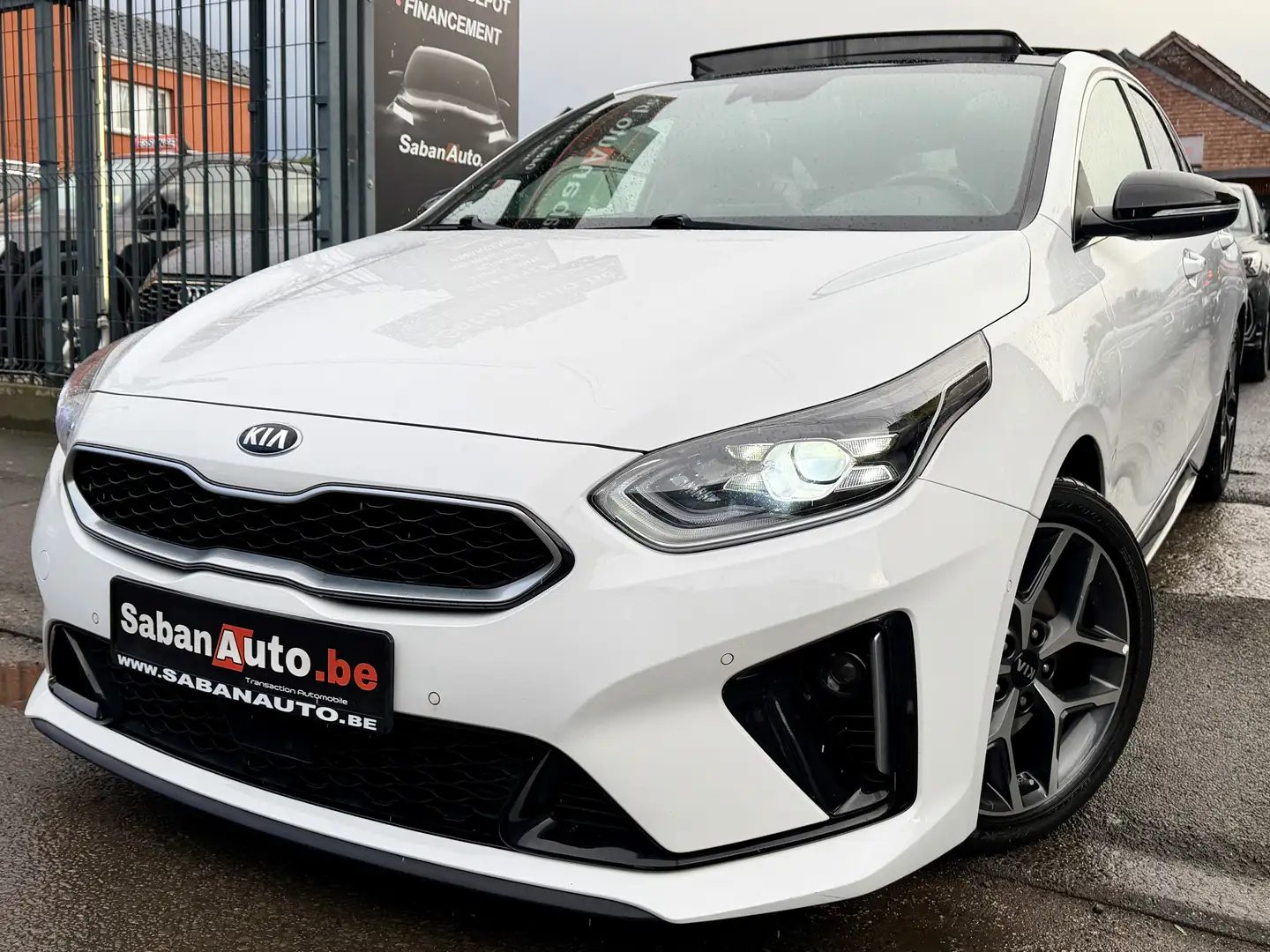 Kia ProCeed / pro_cee'd ProCeed 1.6 CRDi GT-Line ° AUTOMATIQUE ° FULL OPTI Blanc - 1