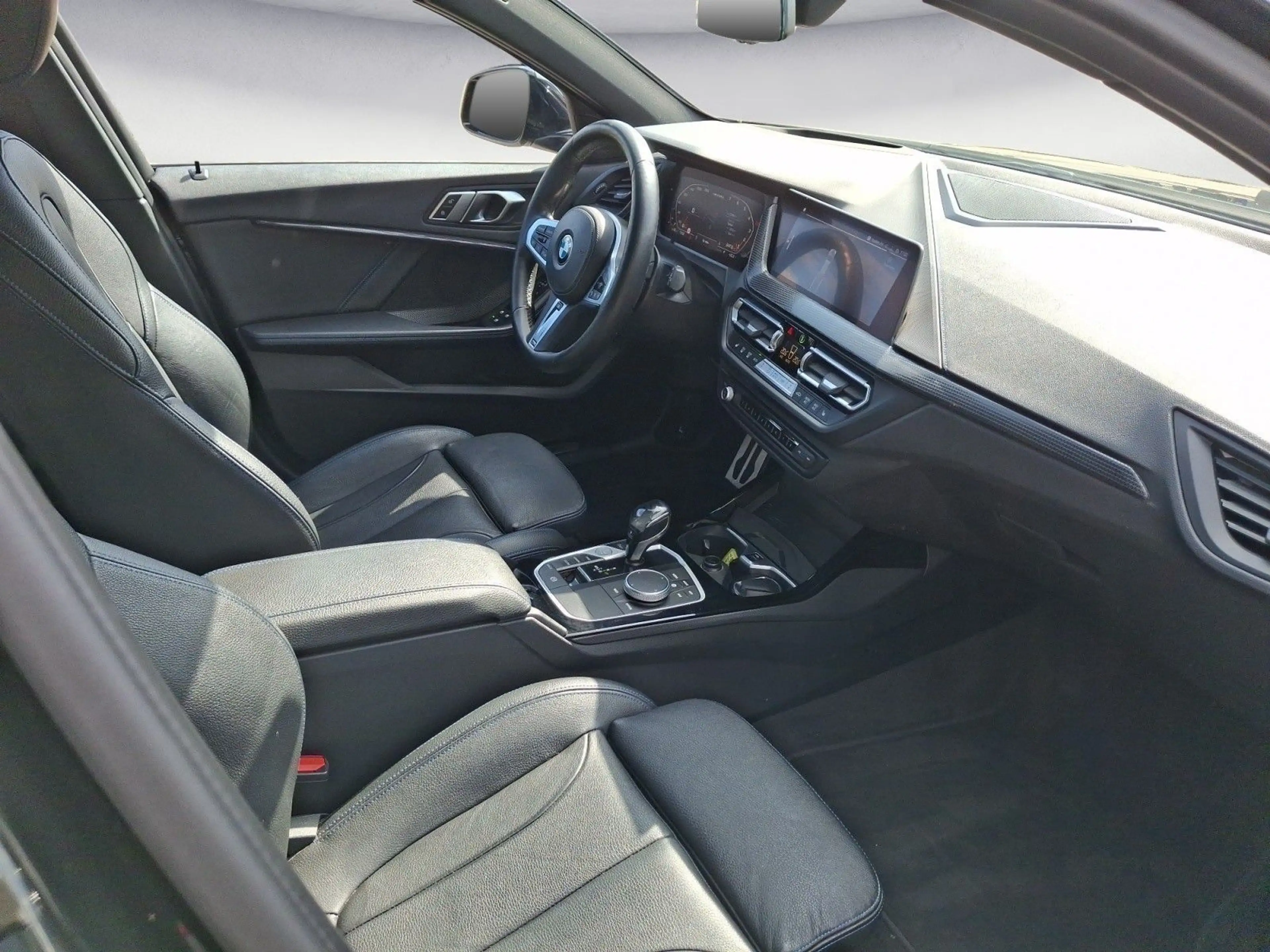 BMW 135 i xDrive Sport Aut. Klimaaut. Head-Up PDC — photo 9