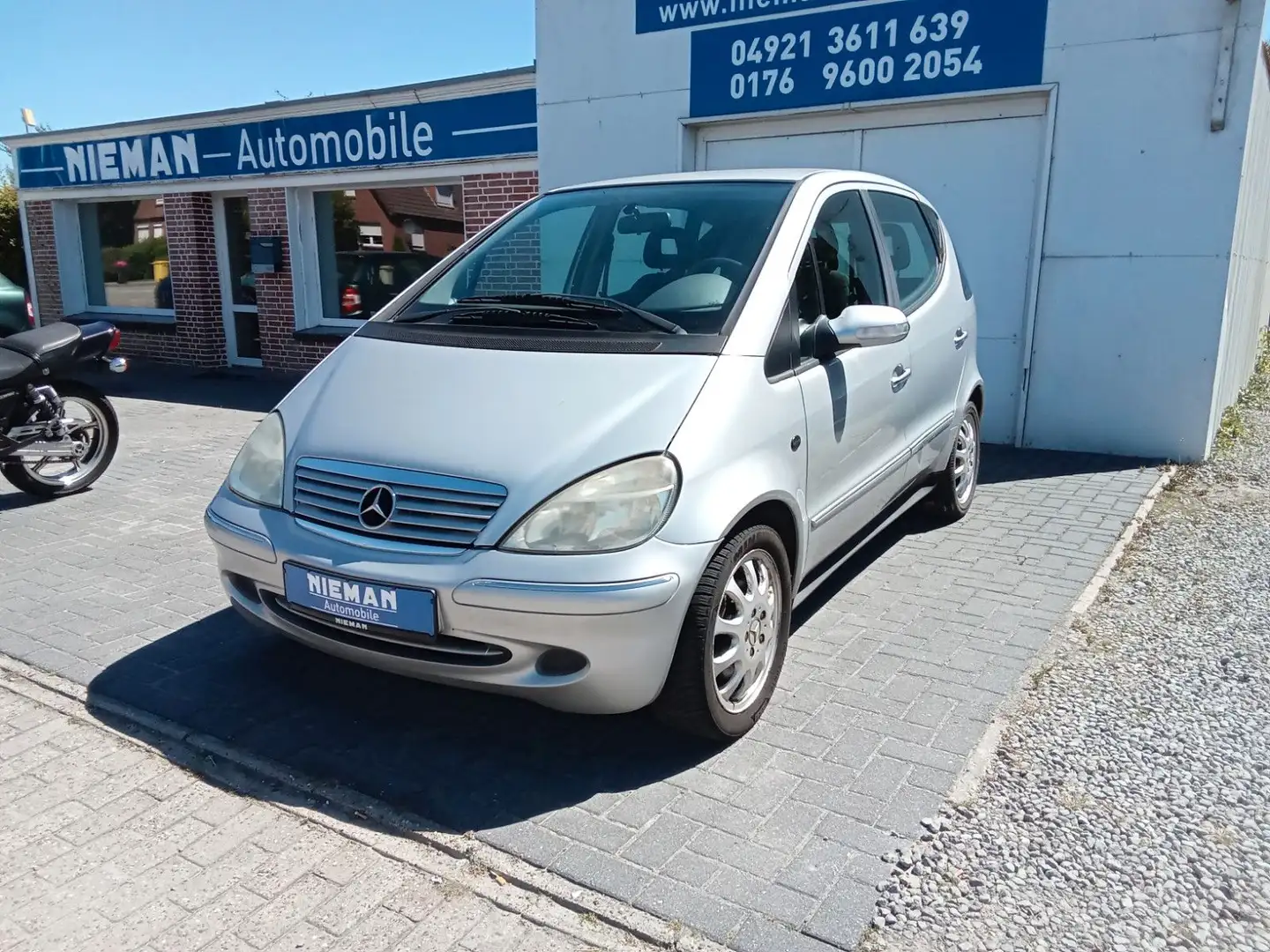 Mercedes-Benz A 190 TÜV 02/ 2026 FAHRBEREIT Серебристый - 1