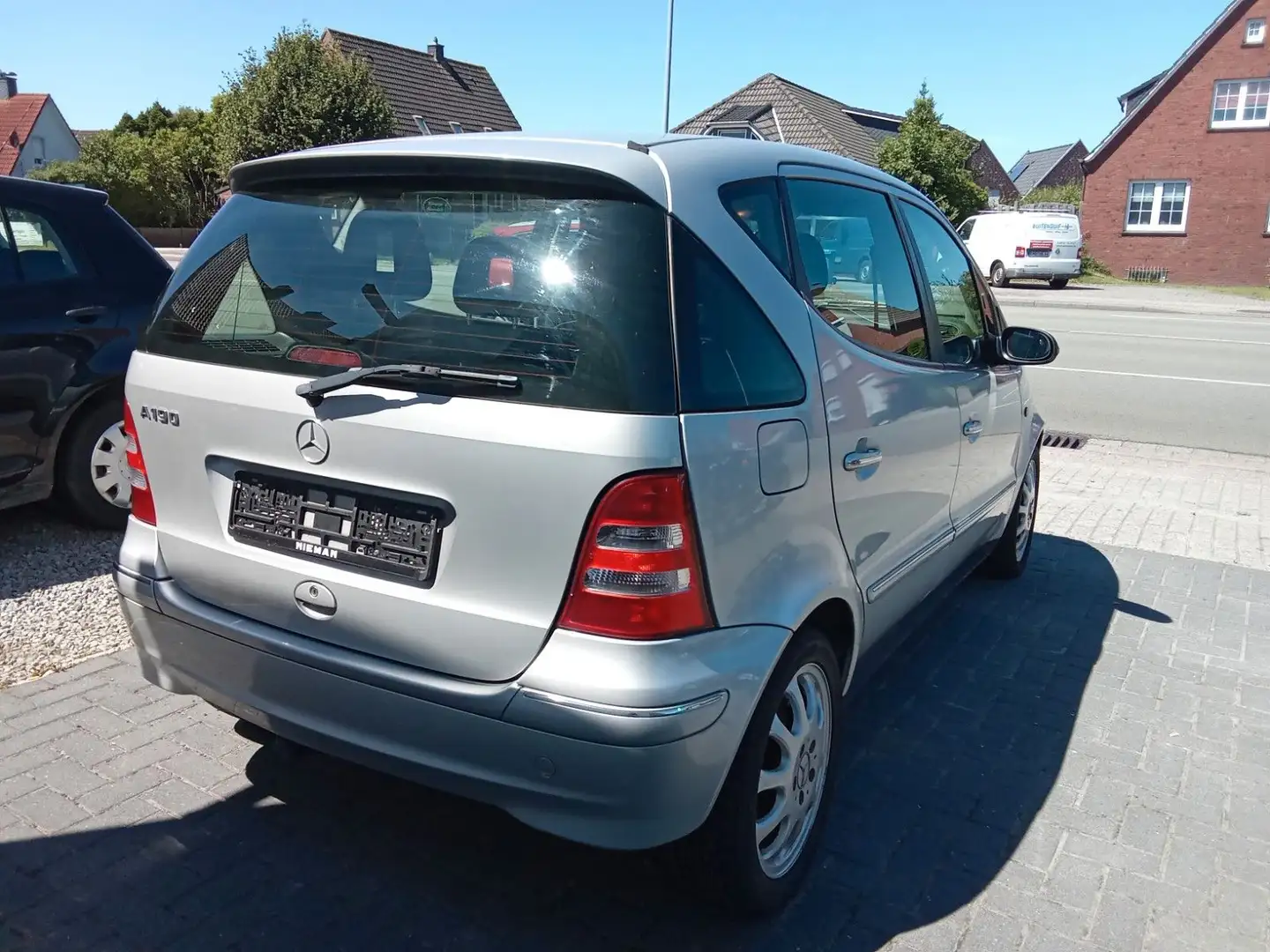 Mercedes-Benz A 190 TÜV 02/ 2026 FAHRBEREIT Серебристый - 2
