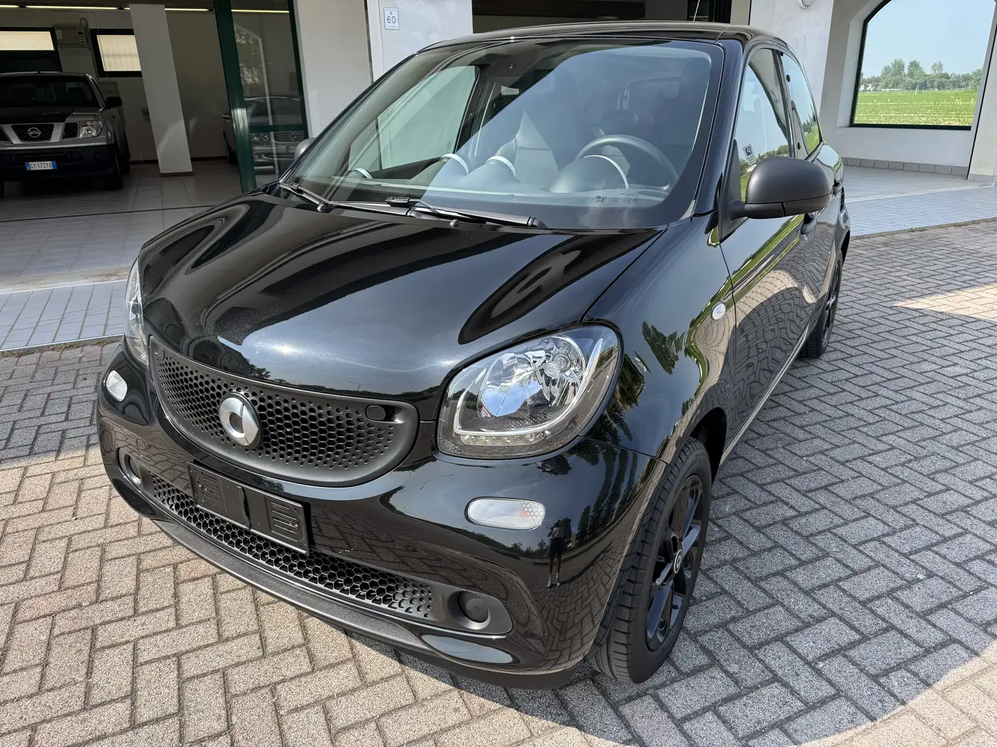 smart forFour 1.0 BLACK EDITION - TWINAMIC - PELLE TOTALE Noir - 2