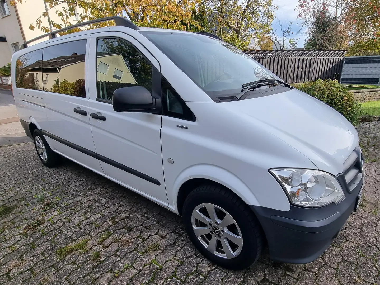 Mercedes-Benz Vito Vito 116 CDI Lang - 9 Sitzer - TÜV+Batterie Neu Weiß - 2