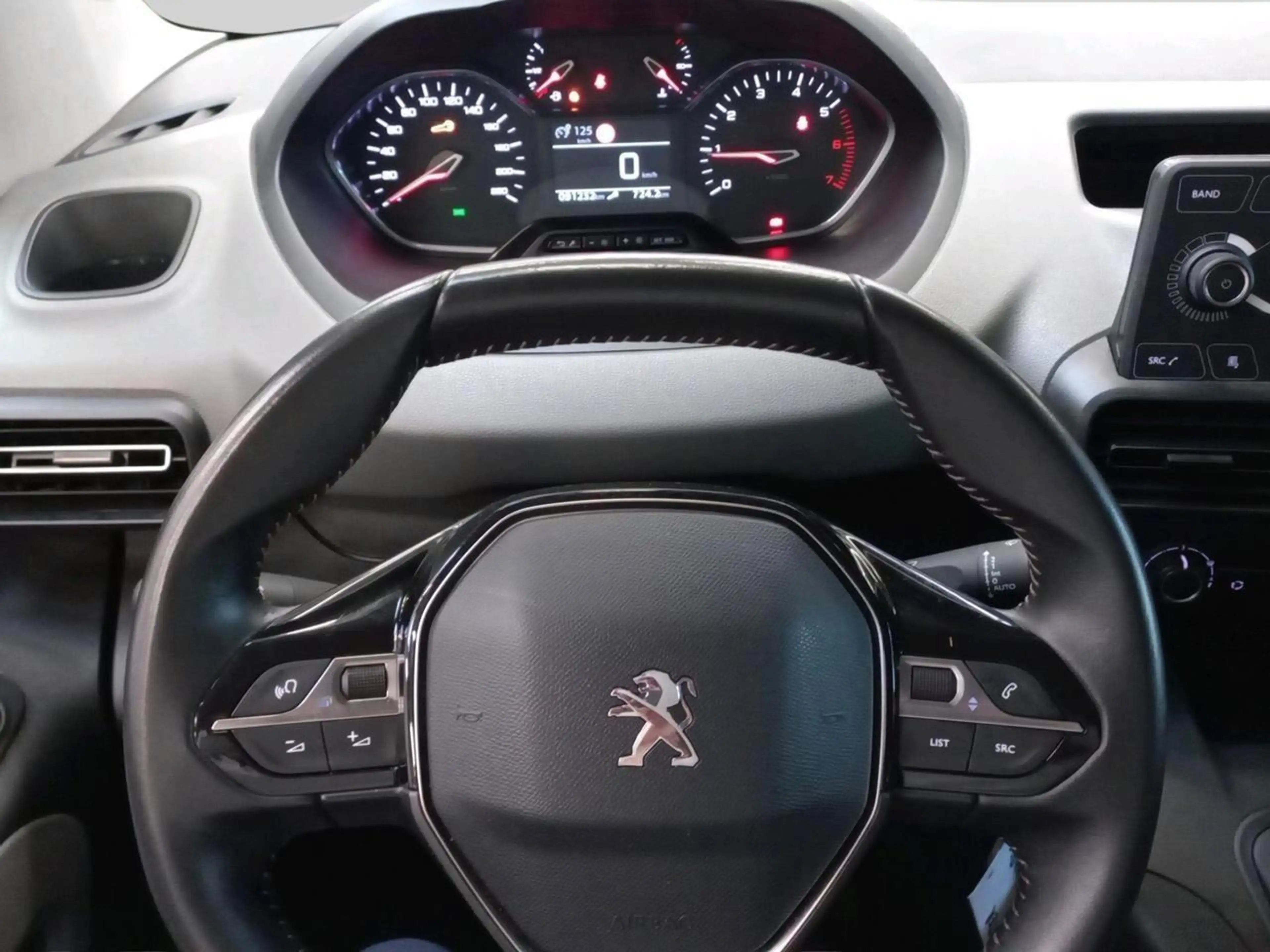 Peugeot Rifter 1.2 PureTech 110 S/S Style — photo 10
