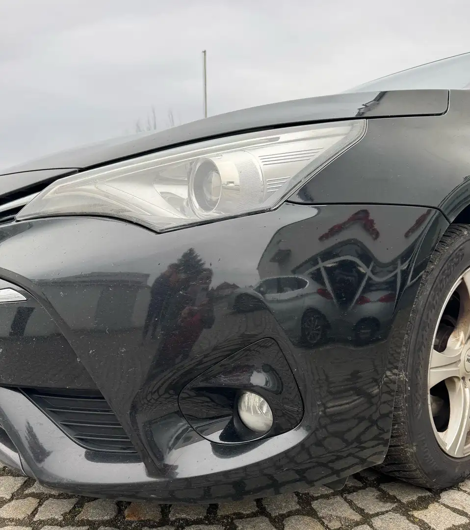 Toyota Avensis Avensis Combi Diesel Touring Sports 2.0 Edition-S Schwarz - 2