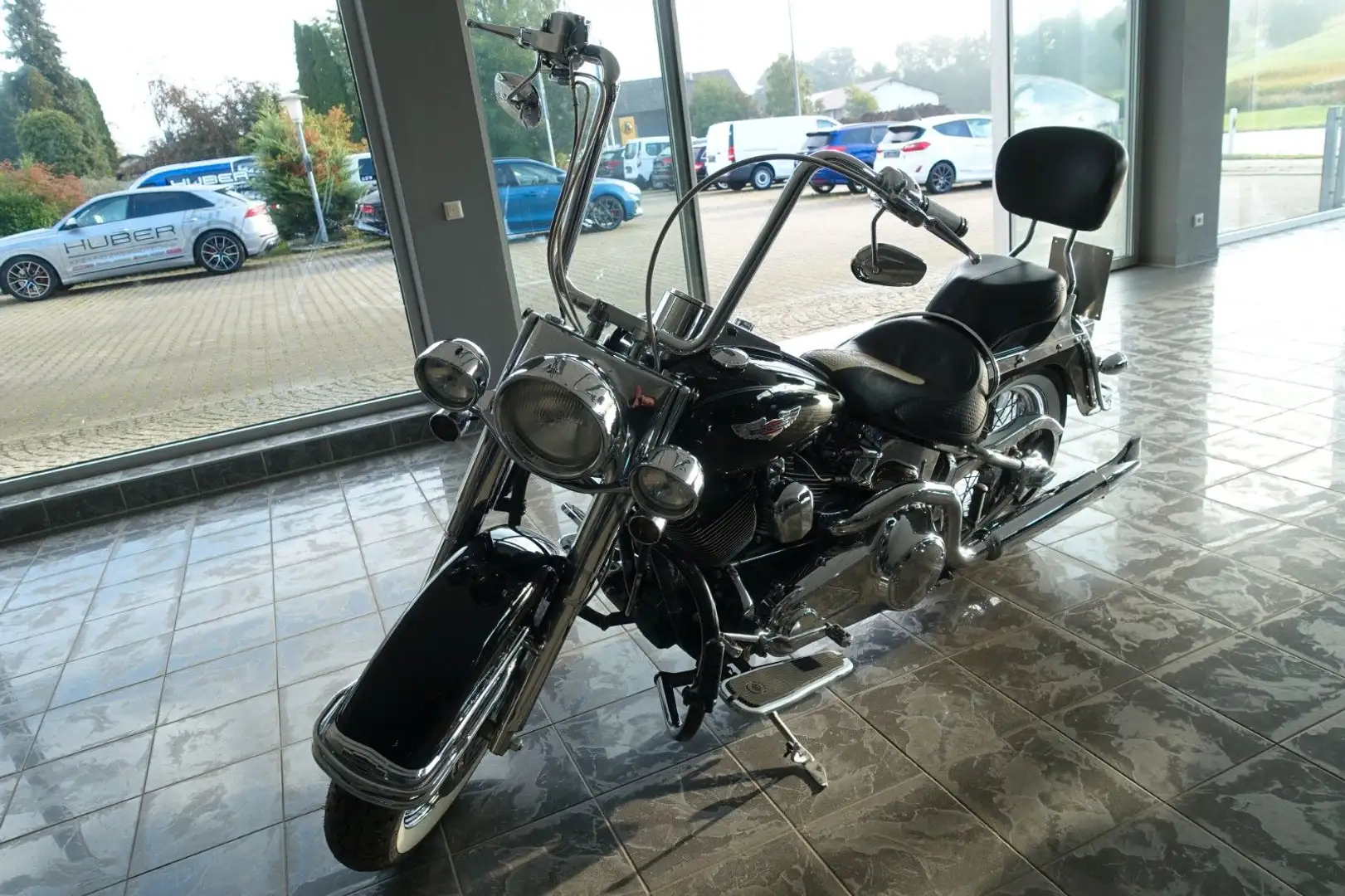 Harley-Davidson Heritage S. Deluxe FLSTN Top-Zustand Černá - 1