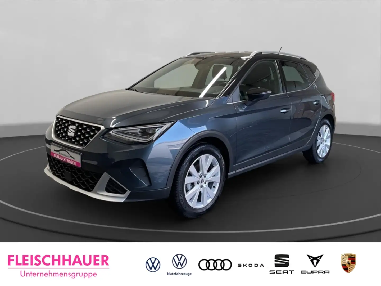 SEAT Arona 1,0 TSI Xperience ACC LED Keyless Temp CarPlay Nav Grau - 1