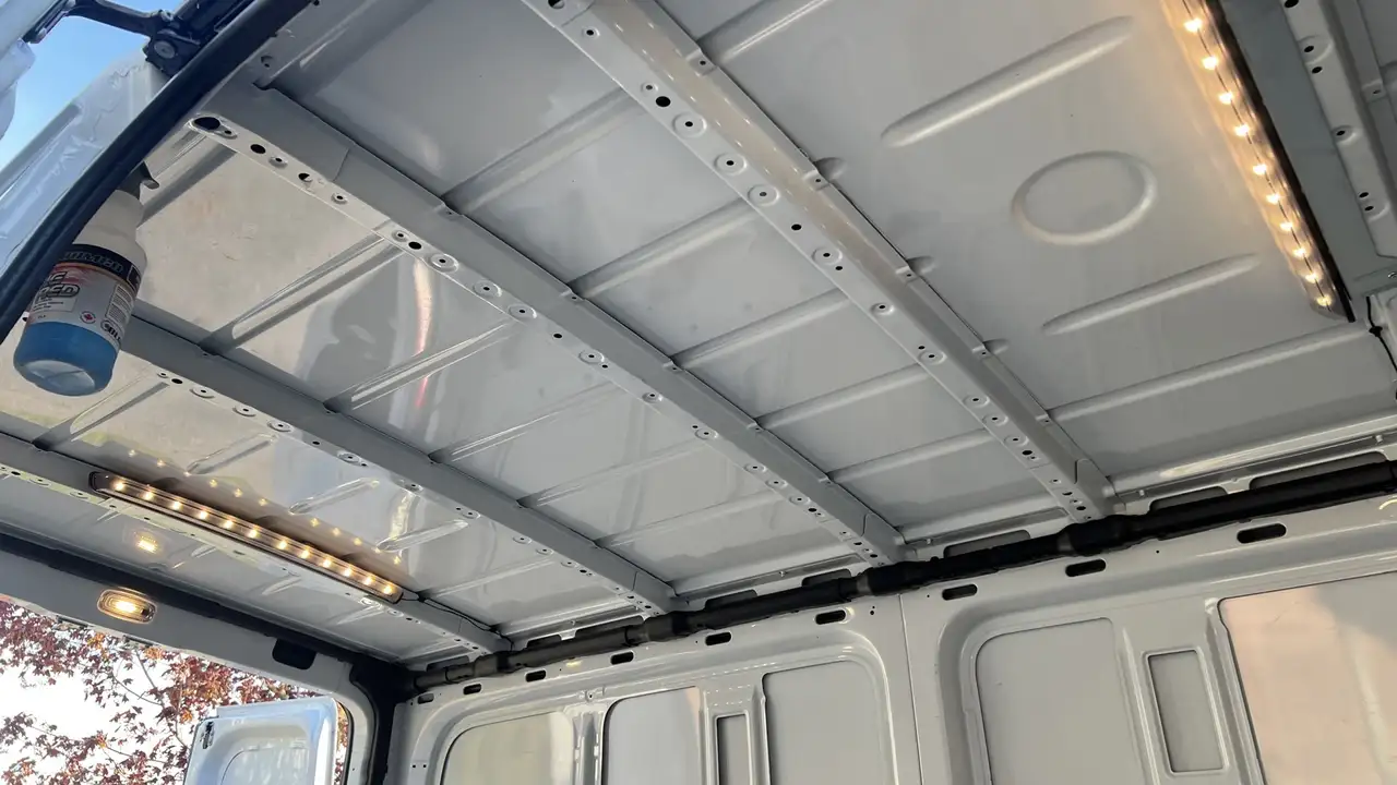 Mercedes-Benz Sprinter снимка Mercedes-Benz Sprinter