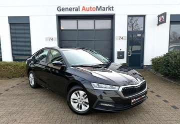 Lim. Business/Rückfahrkamera/LED/DAB/DSG