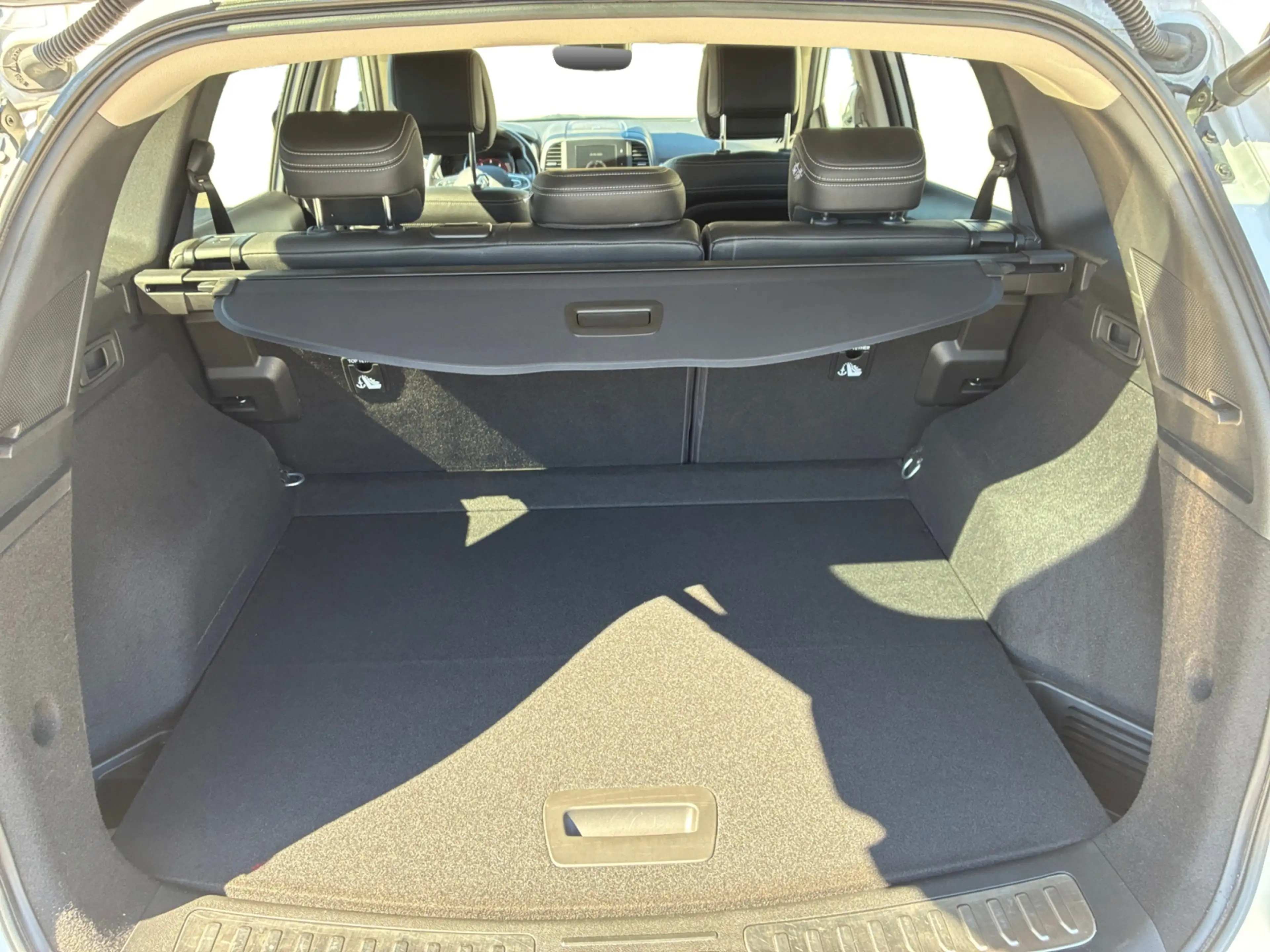 Renault Koleos KOL INT dCi1502WD 6D — photo 15
