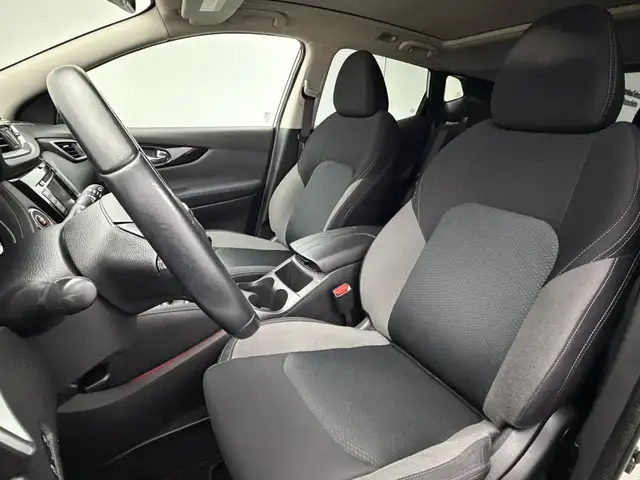 Nissan Qashqai view 12