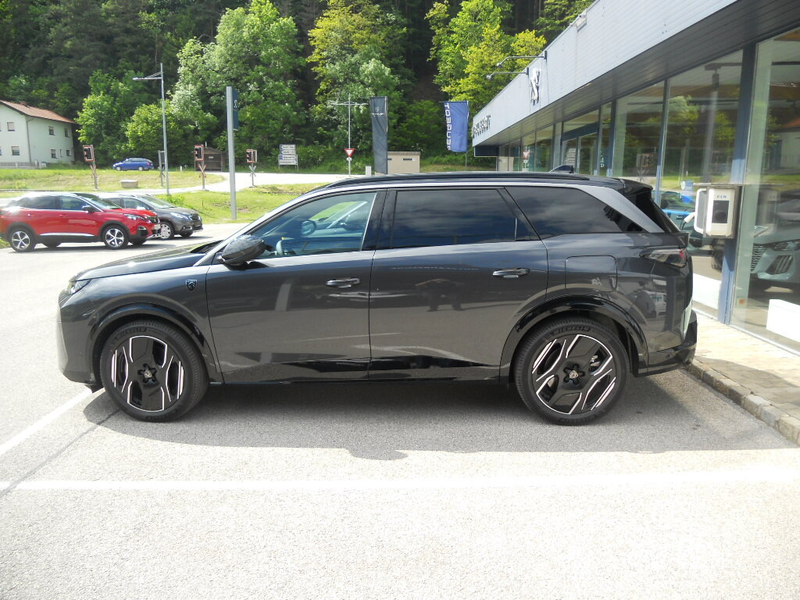 Peugeot 5008 Elektro 210 73kWh — photo 2
