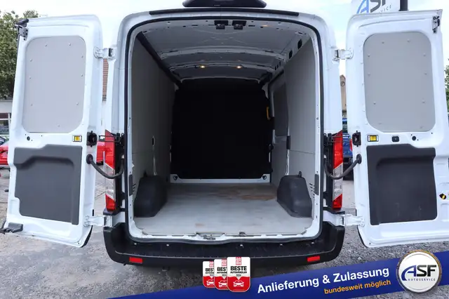 Ford Transit view 11