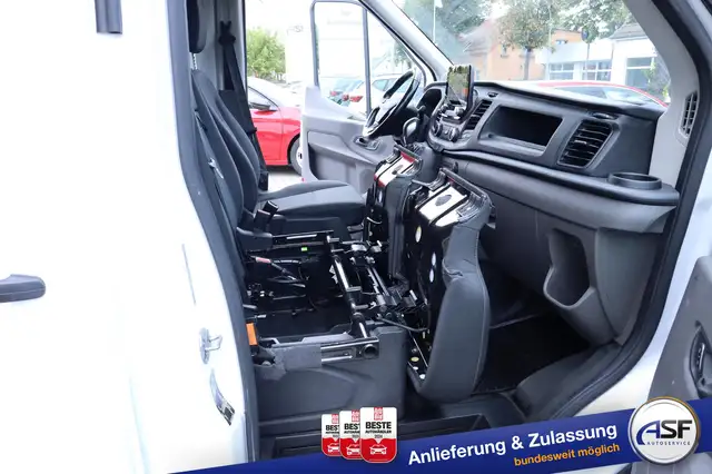 Ford Transit view 26