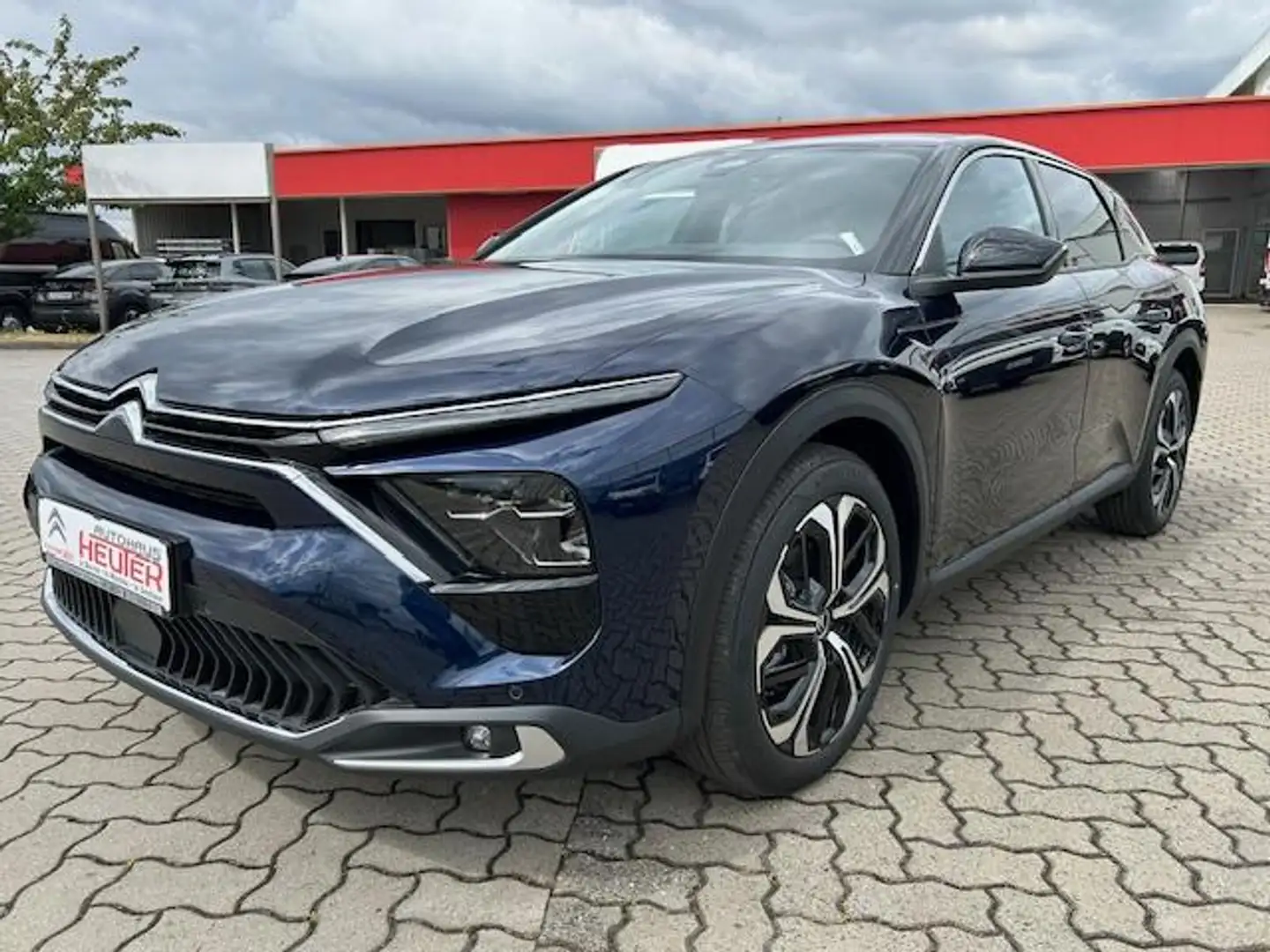 Citroen C5 X PureTech 130 S&S EAT8 Plus Синий - 1
