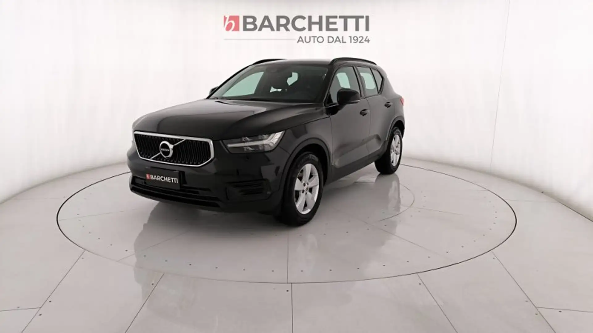 Volvo XC40 (2017----) D3 AWD GEARTRONIC MOMENTUM CORE Noir - 1