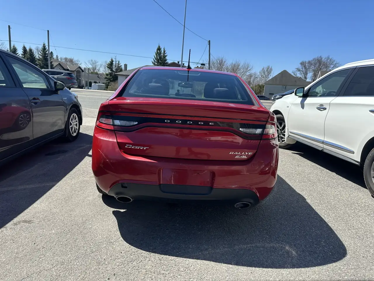 Dodge Dart снимка Dodge Dart