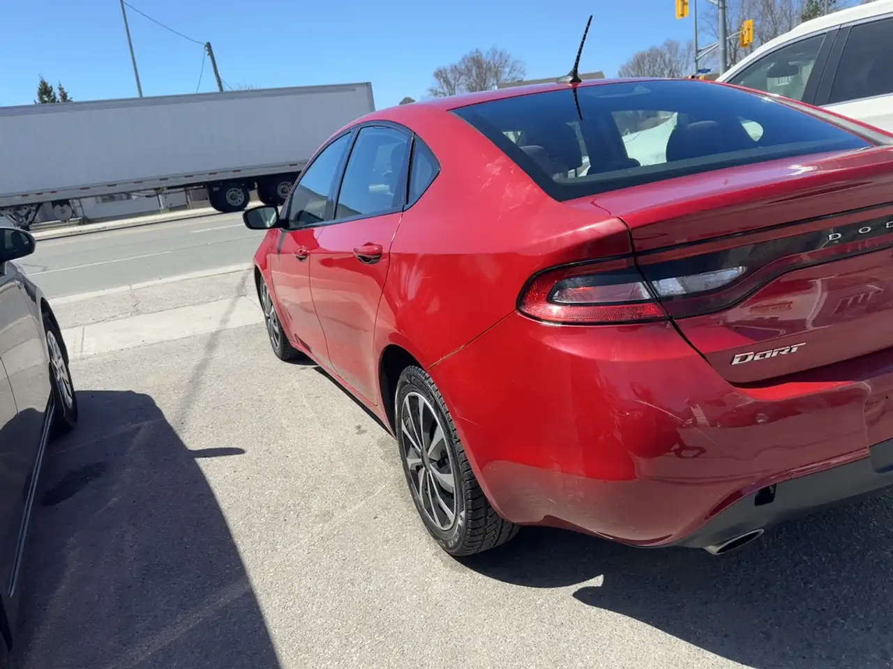 Dodge Dart снимка Dodge Dart
