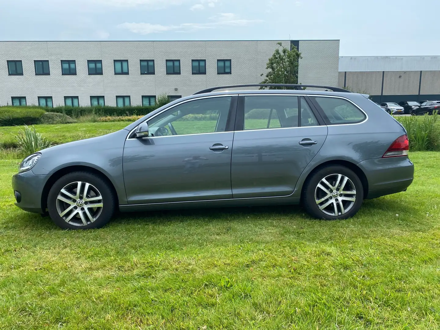 Volkswagen Golf Variant 2012 * 2.0 TDI Highline * AUTOMAAT * LED * LMV * Grijs - 2