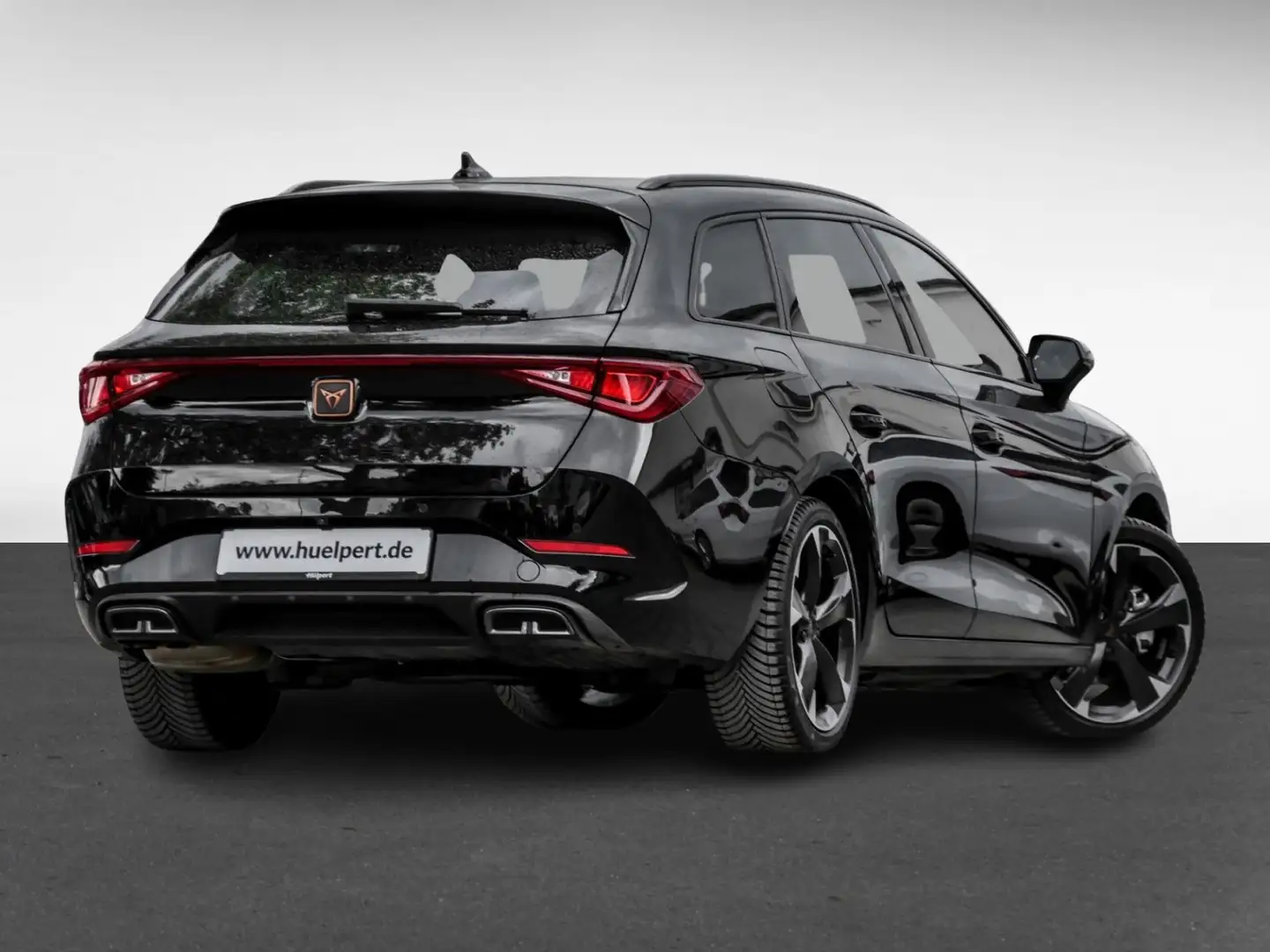 CUPRA Leon ST 2.0 CAM ACC LM18 E-KLAPPE AHK-VORB. NAVI Fekete - 2