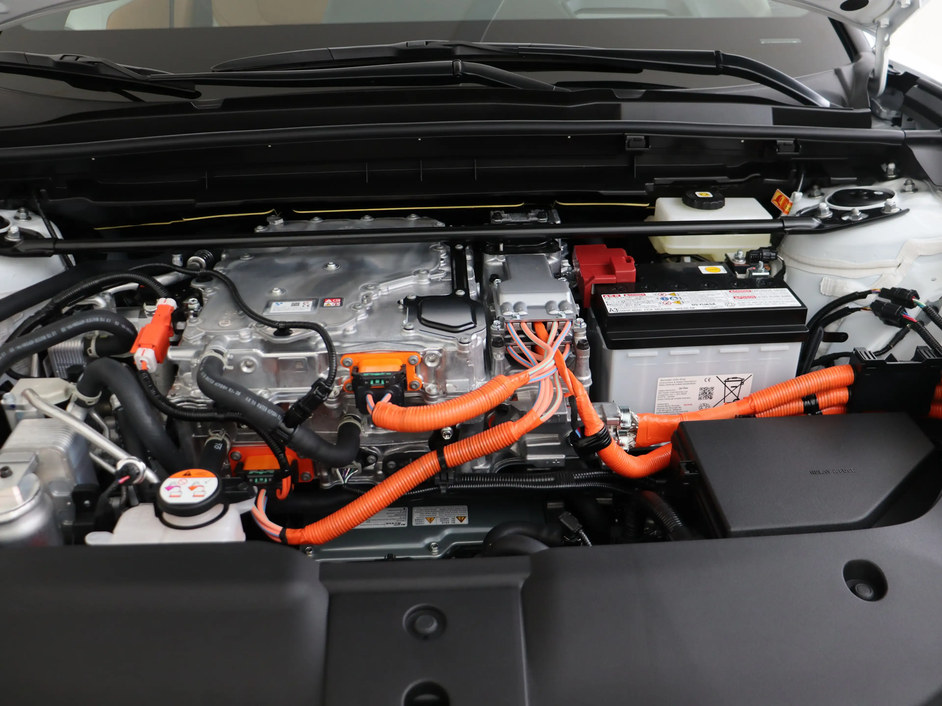 Lexus RZ 350e Luxury Line 77 kWh | 20" Velgen | Head Up Dis — photo 7