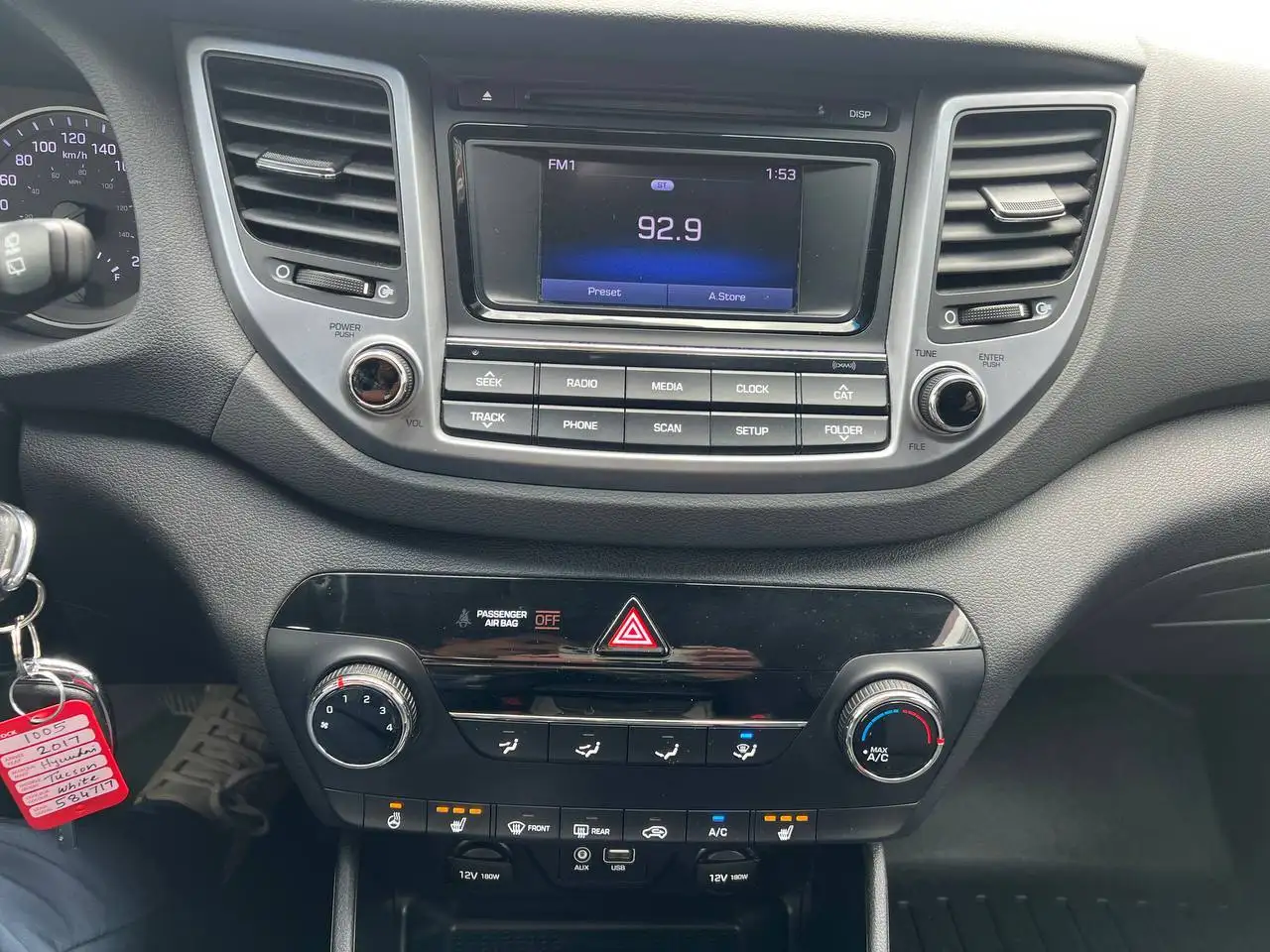 Hyundai TUCSON снимка Hyundai TUCSON