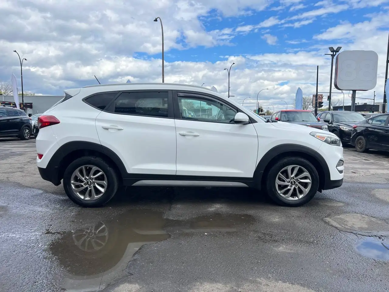 Hyundai TUCSON снимка Hyundai TUCSON
